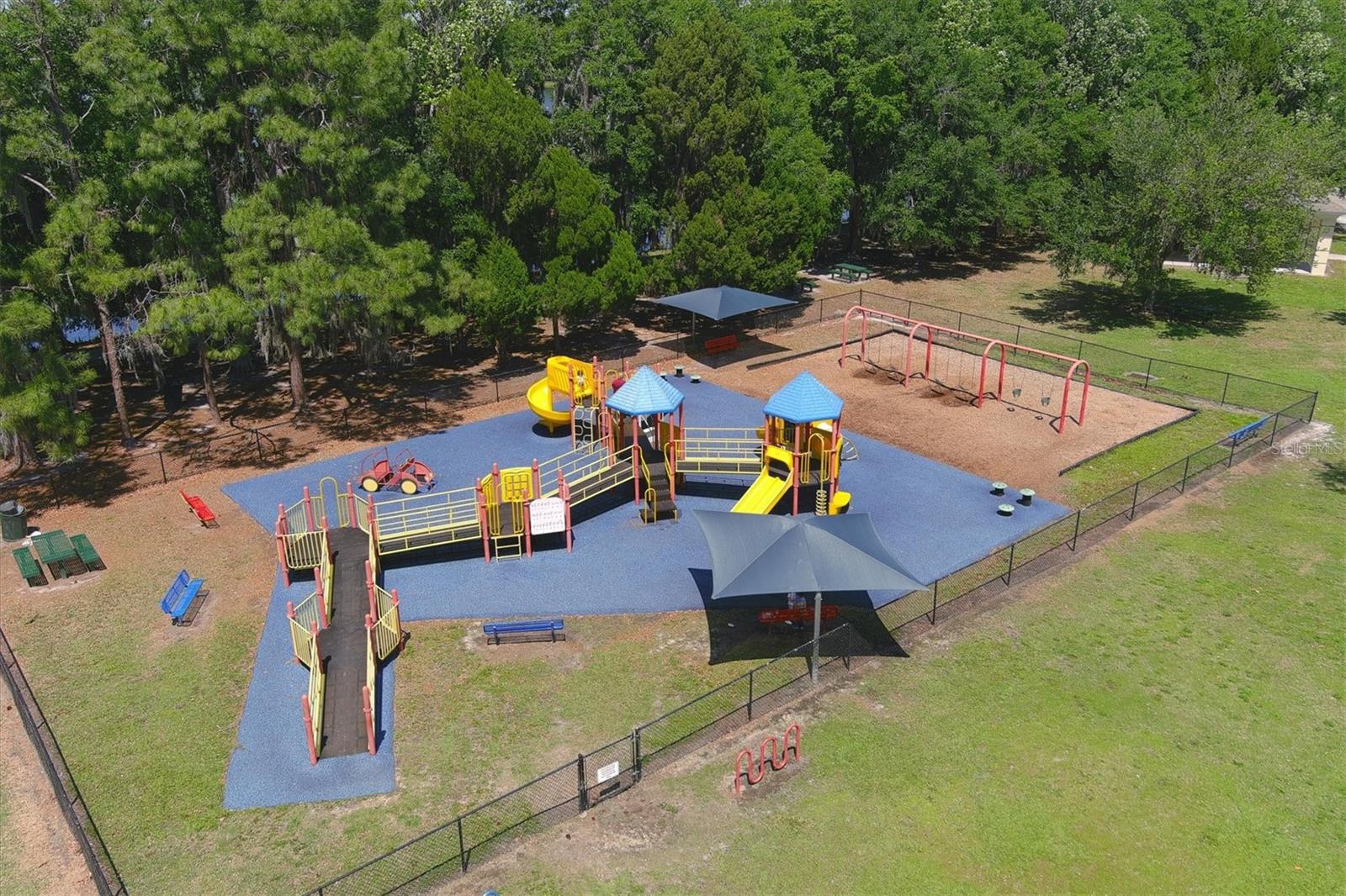 9014 BEACON MANOR TER