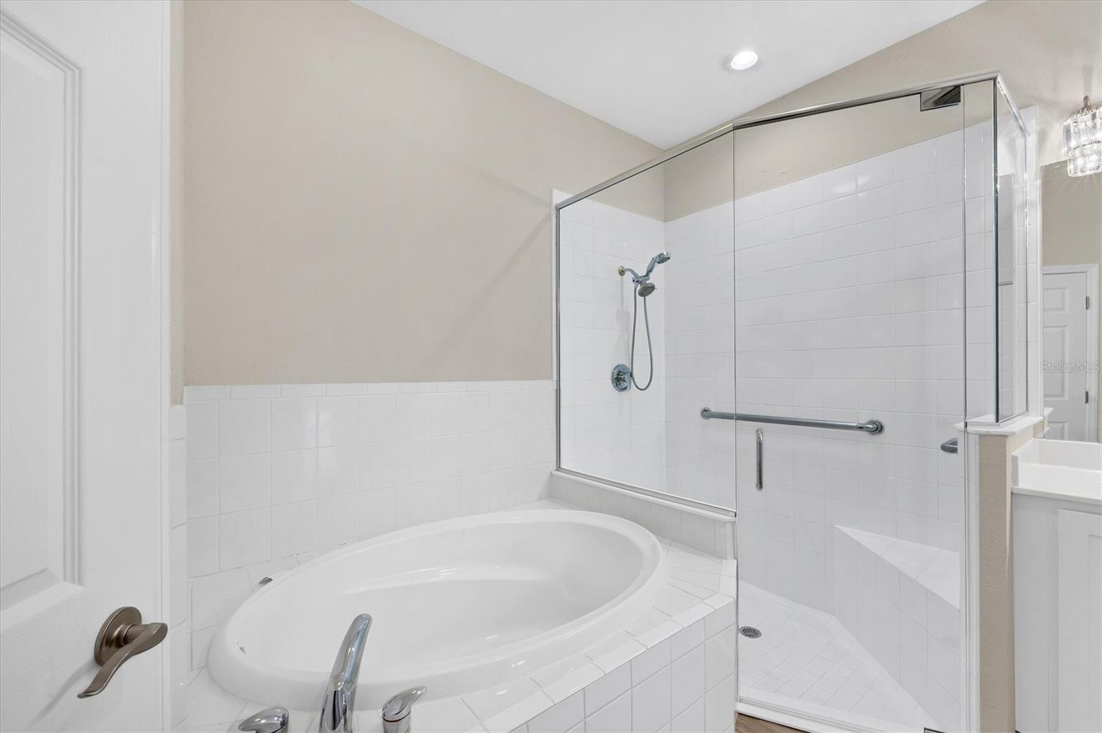 9014 BEACON MANOR TER