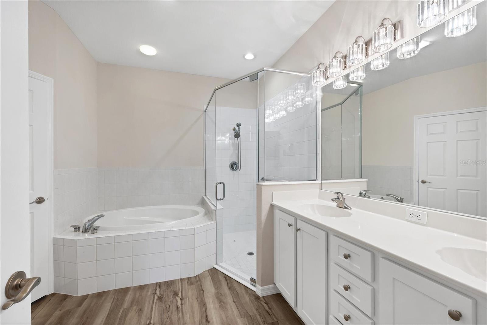 9014 BEACON MANOR TER