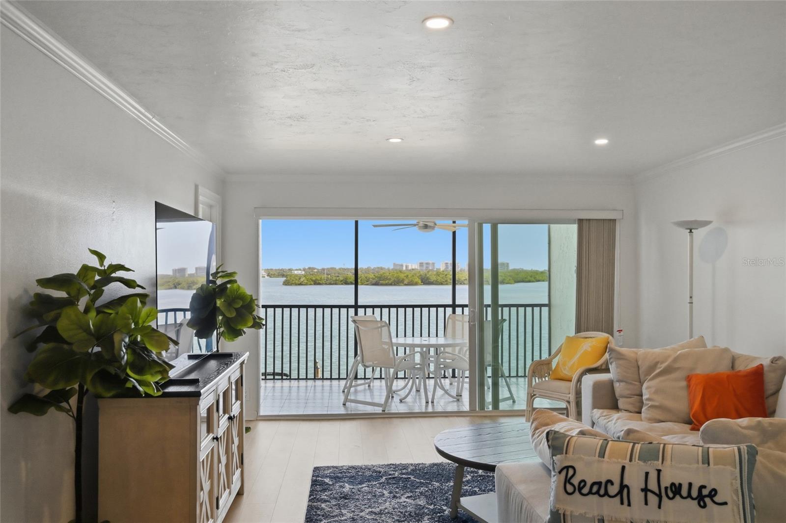 8977 MIDNIGHT PASS RD #223