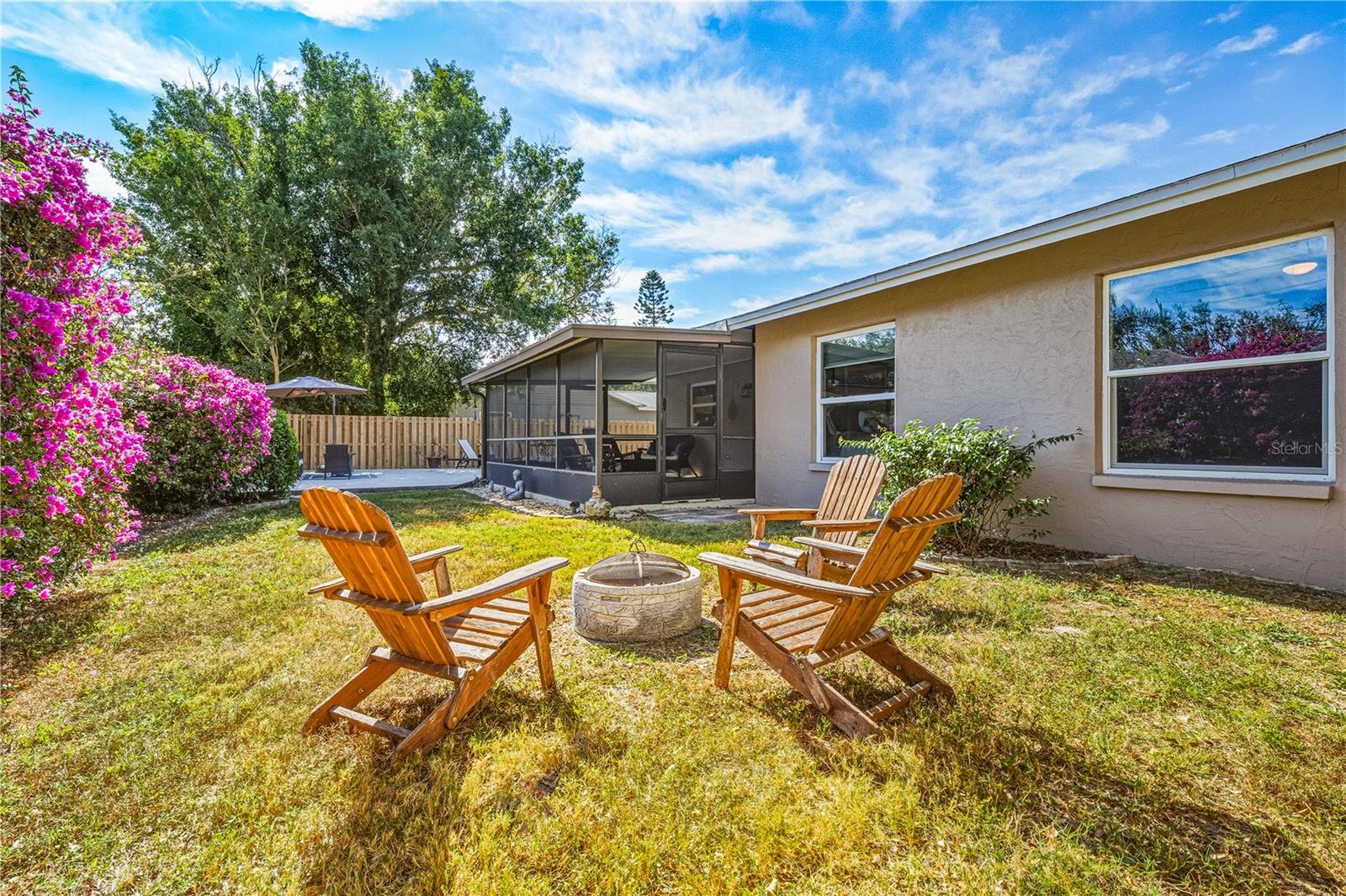 5896 WHISTLEWOOD WAY