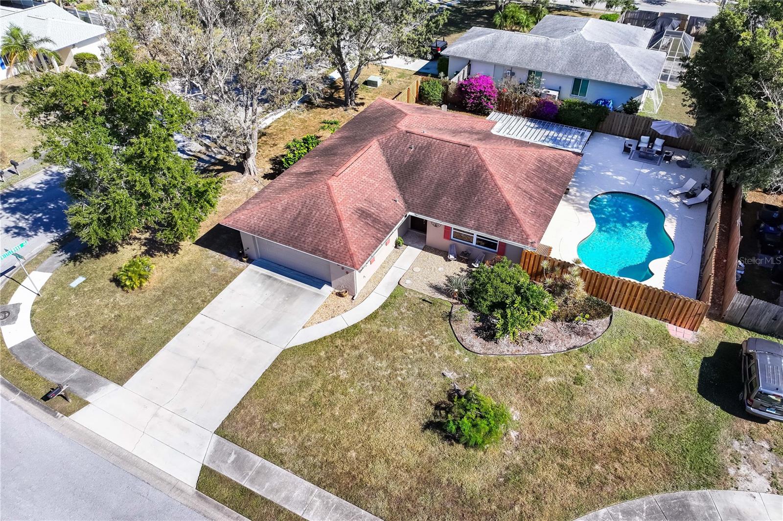 5896 WHISTLEWOOD WAY