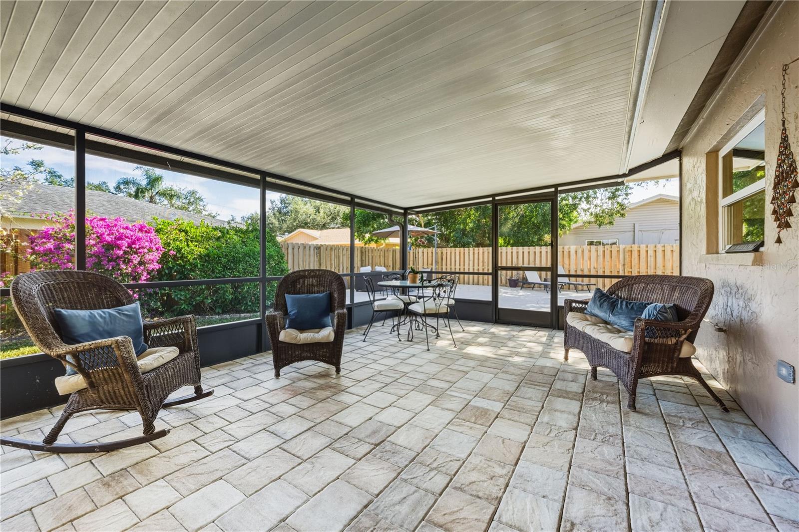 5896 WHISTLEWOOD WAY