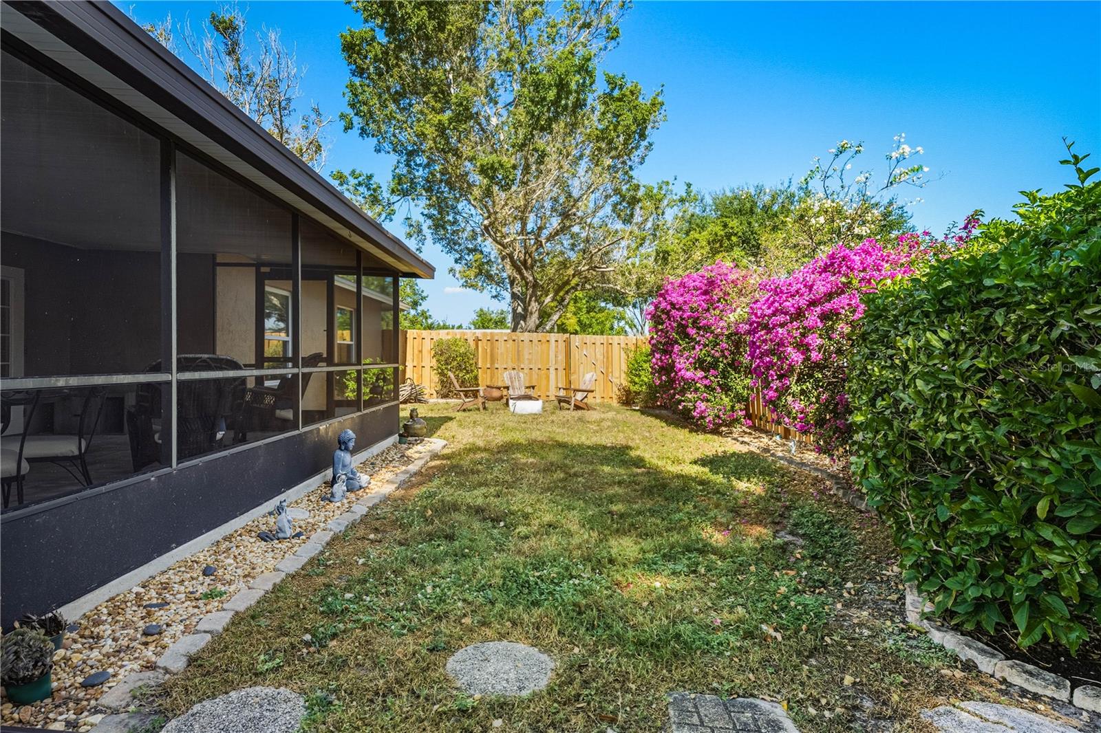 5896 WHISTLEWOOD WAY