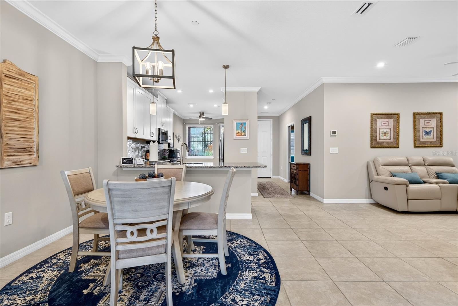 13822 MESSINA LOOP #103