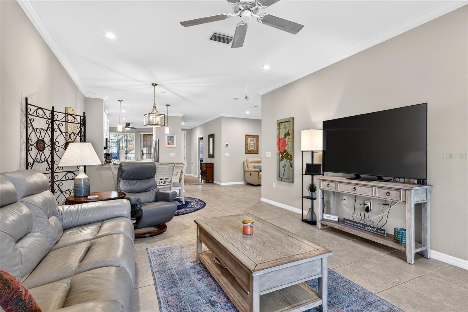 13822 MESSINA LOOP #103