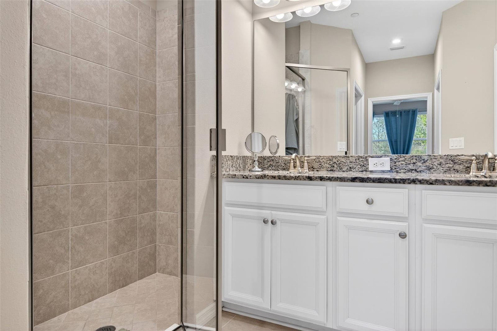 13822 MESSINA LOOP #103