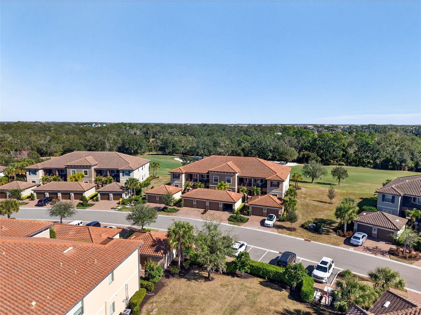 13822 MESSINA LOOP #103