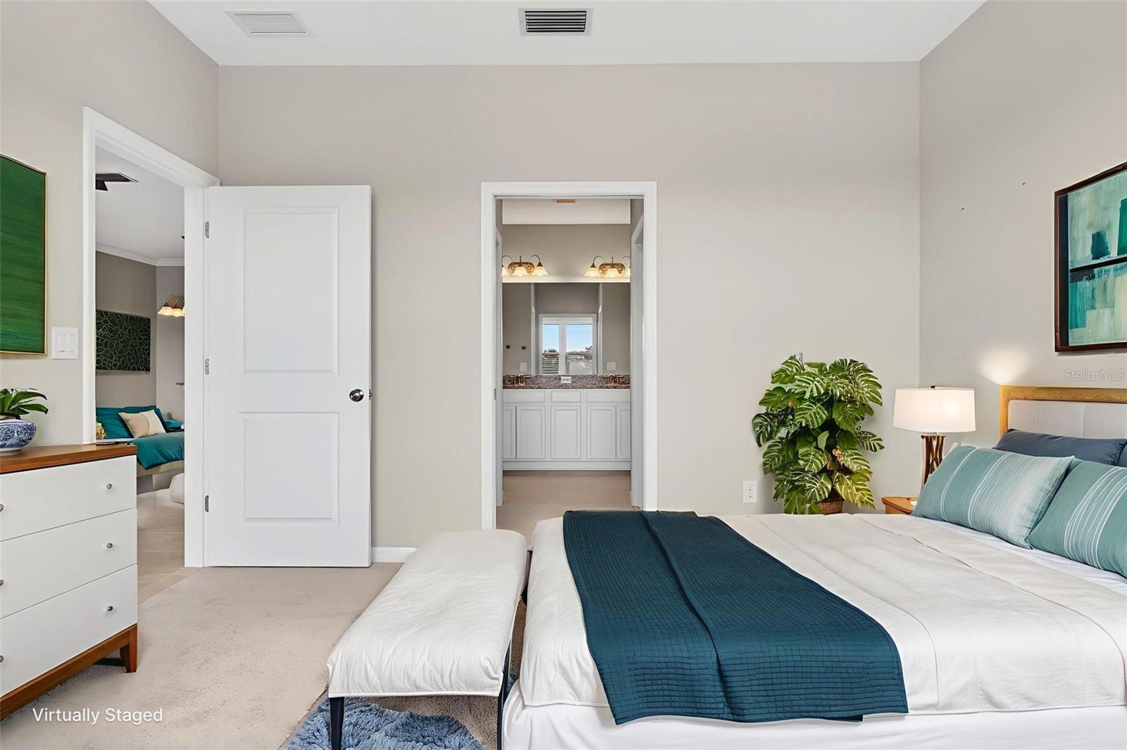 13738 MESSINA LOOP #103