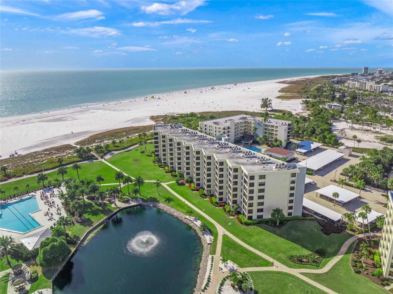 5750 MIDNIGHT PASS RD #704E