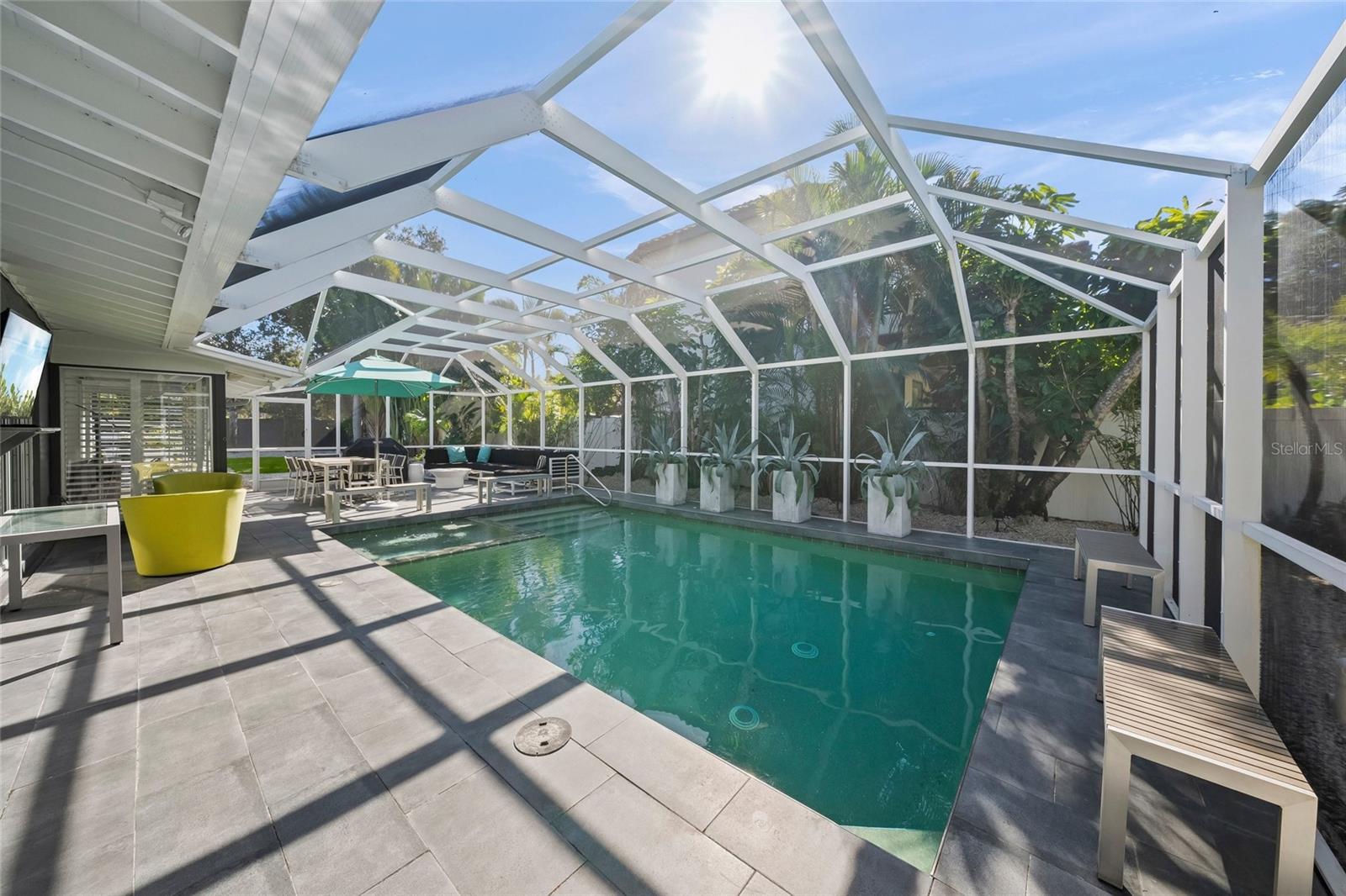 1780 SPRING CREEK DR