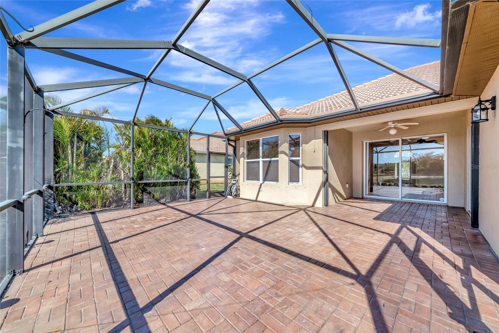 223 RIVER ENCLAVE CT