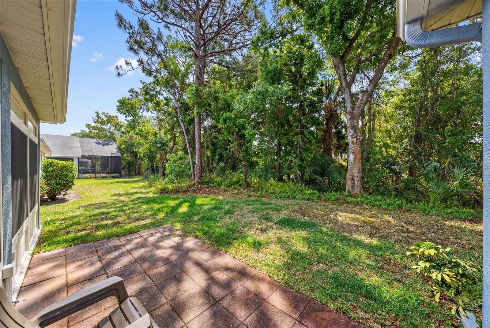 4956 CREEKSIDE TRL