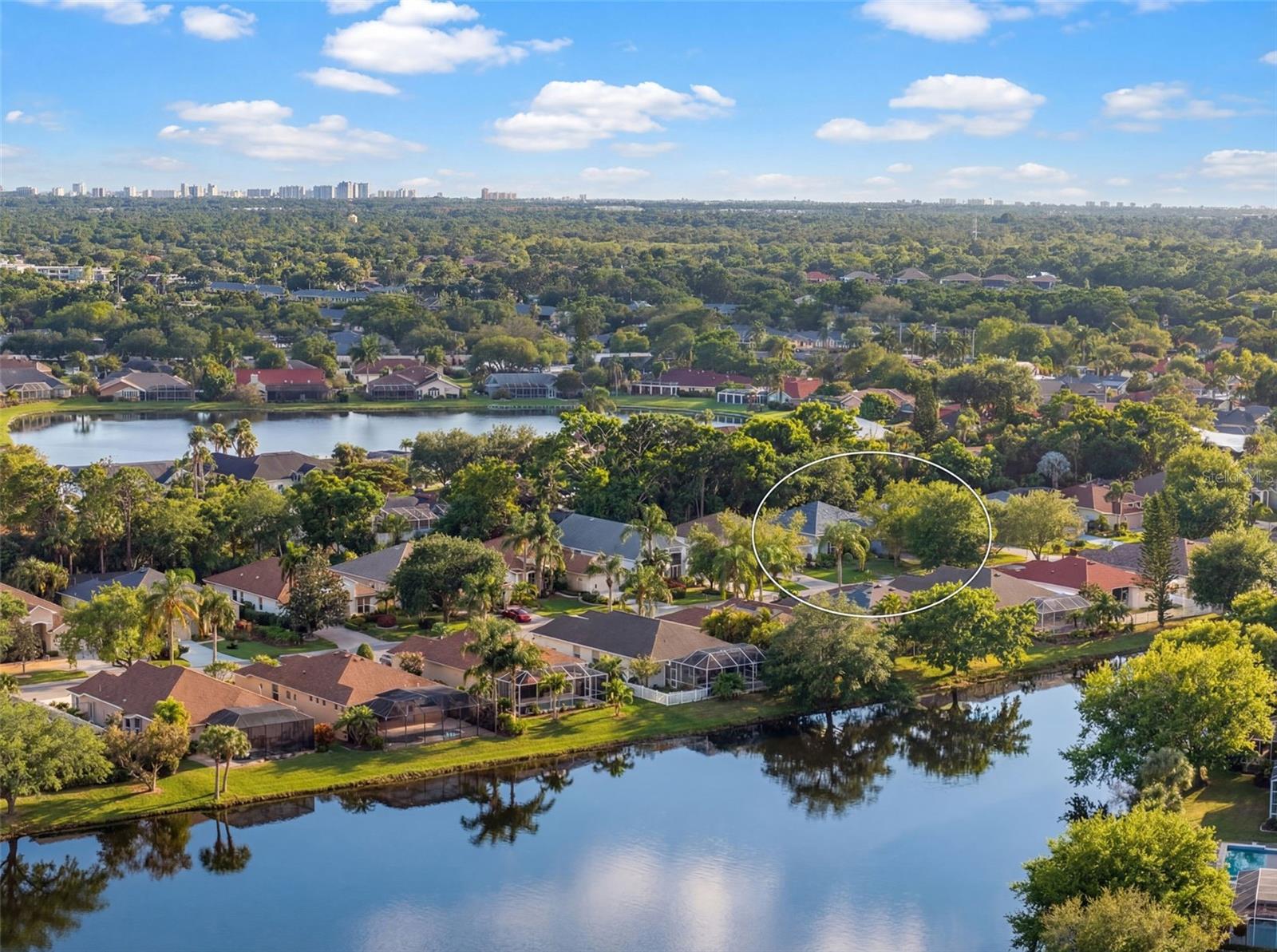 4956 CREEKSIDE TRL