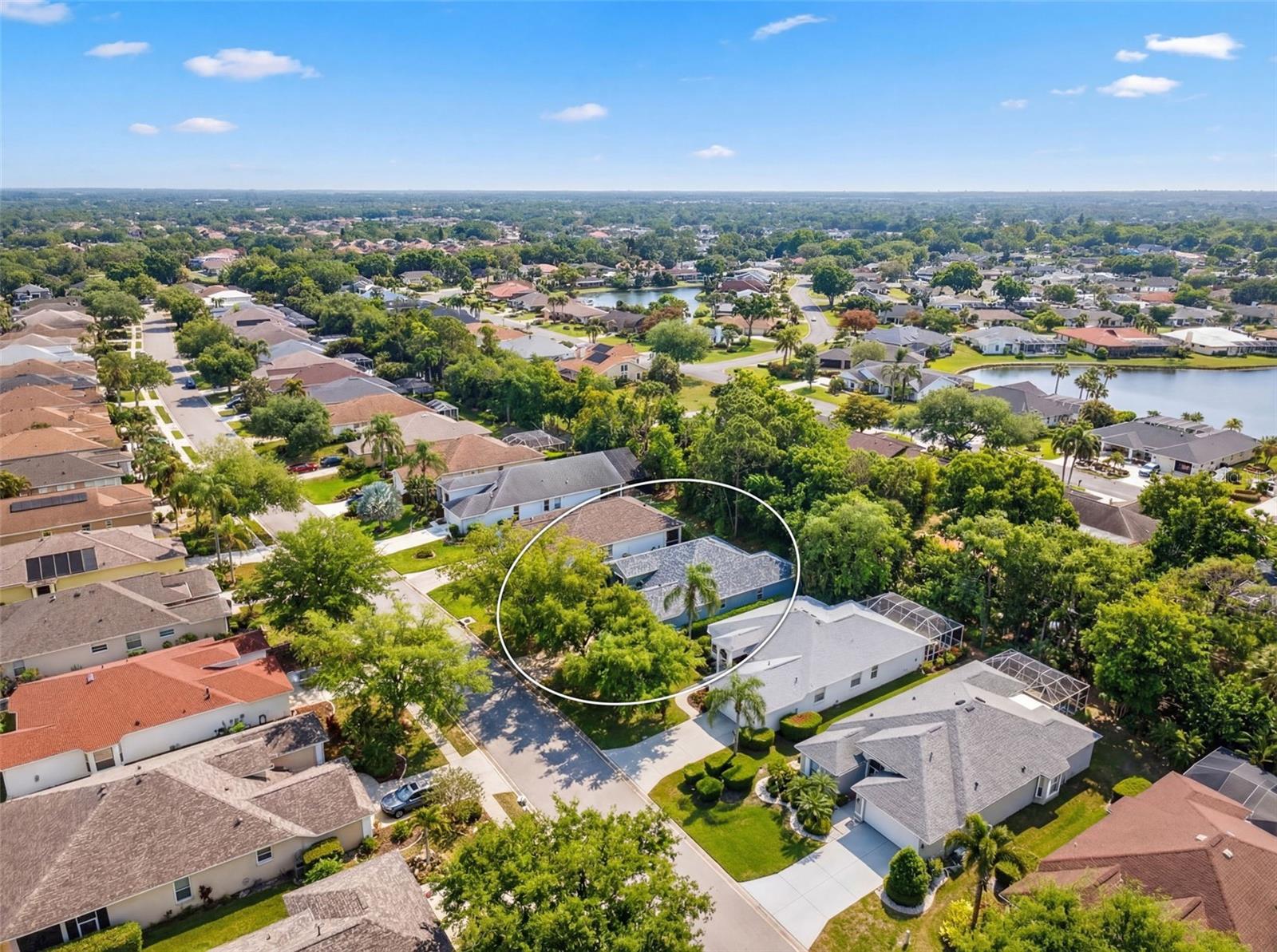 4956 CREEKSIDE TRL