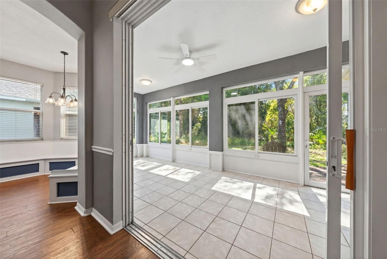 4956 CREEKSIDE TRL