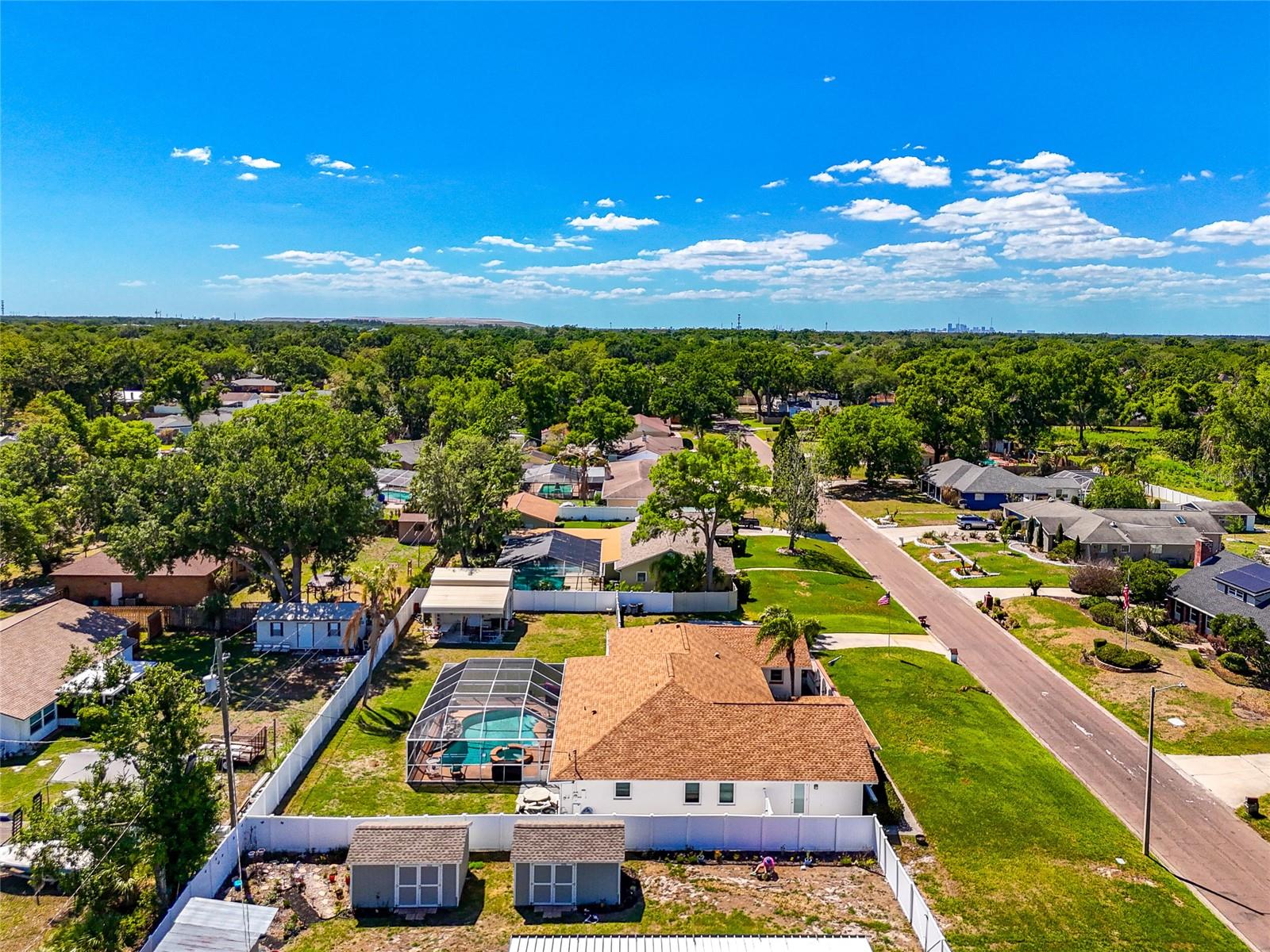 1403 VIOLA DR