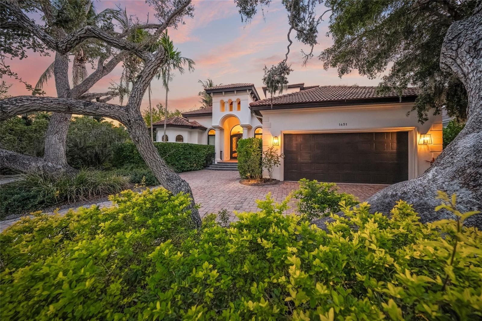 1451 REBECCA LN