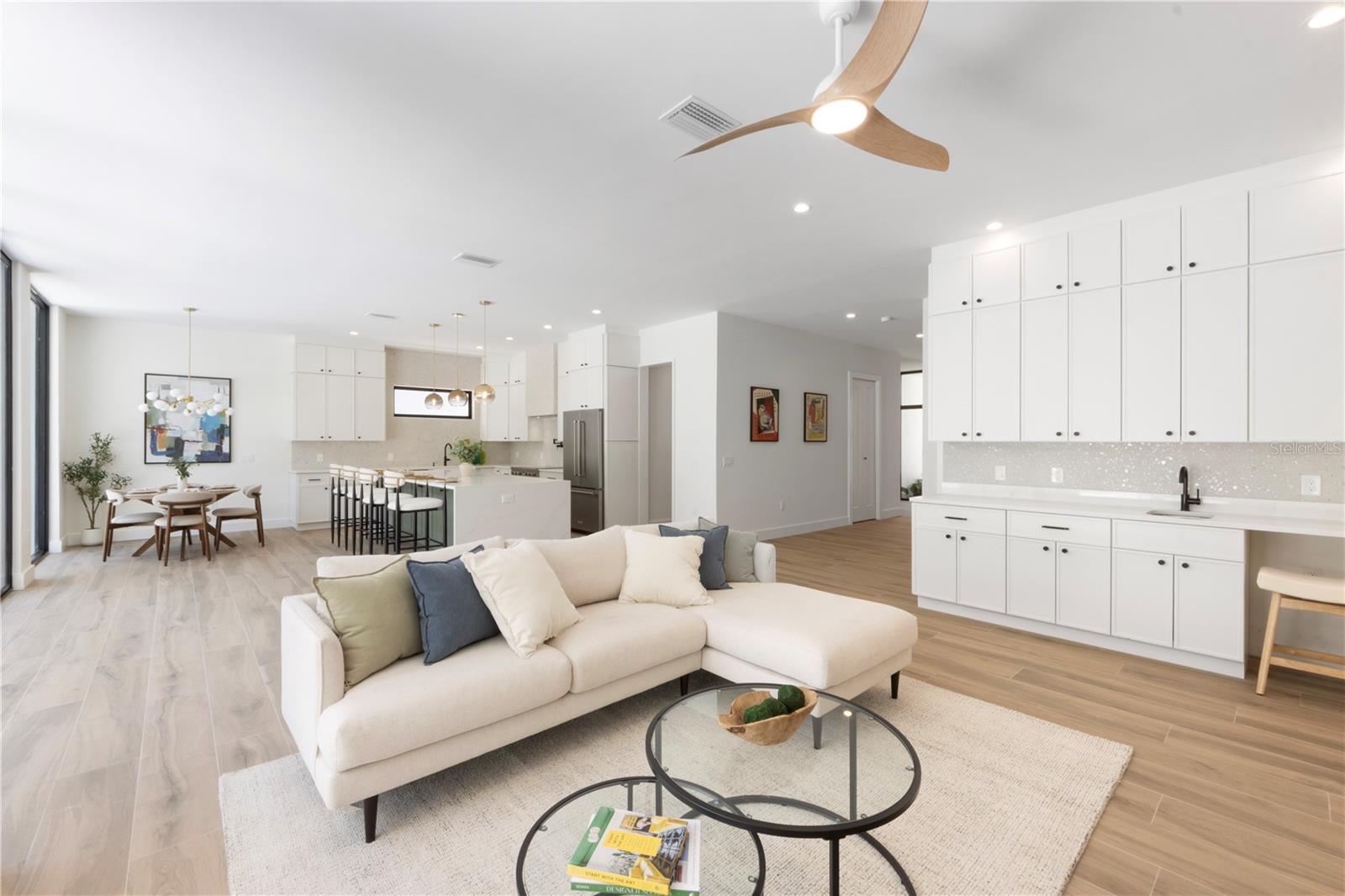 1544 3RD AVE W