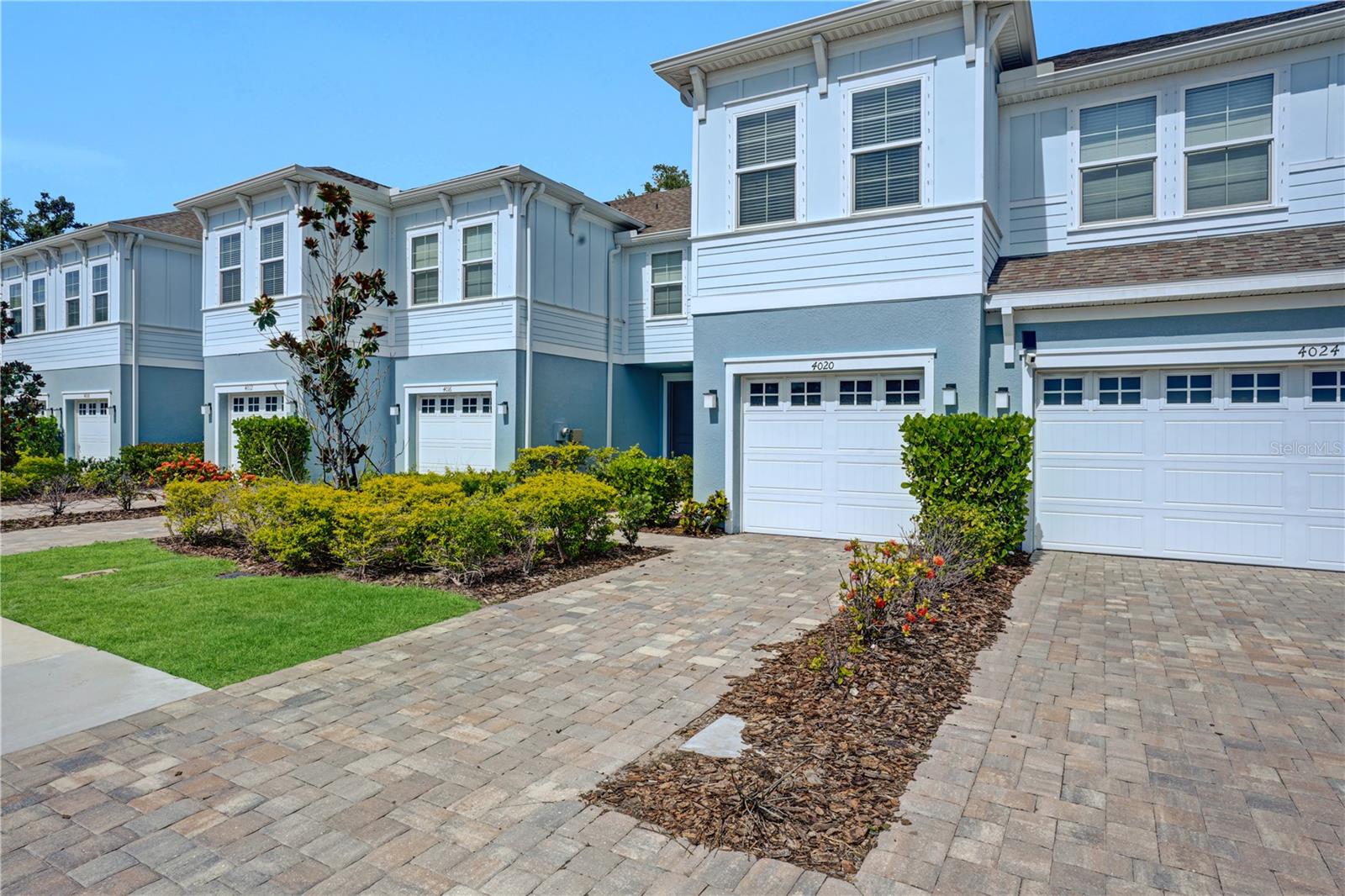 4020 VIA SIENNA CIR