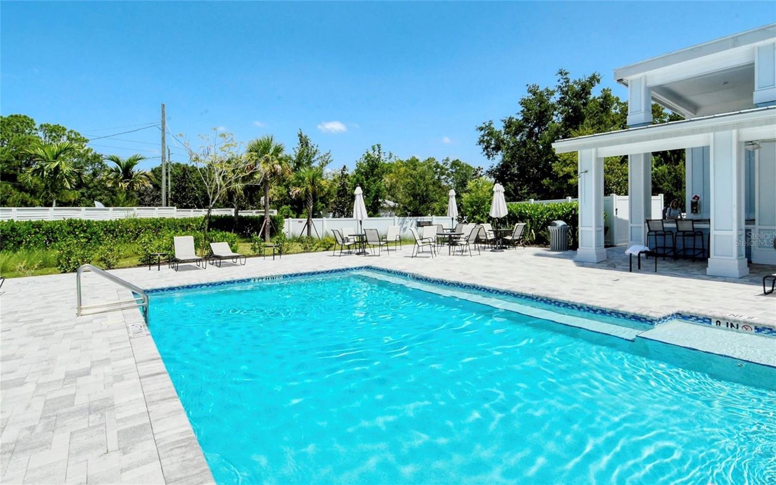 4020 VIA SIENNA CIR
