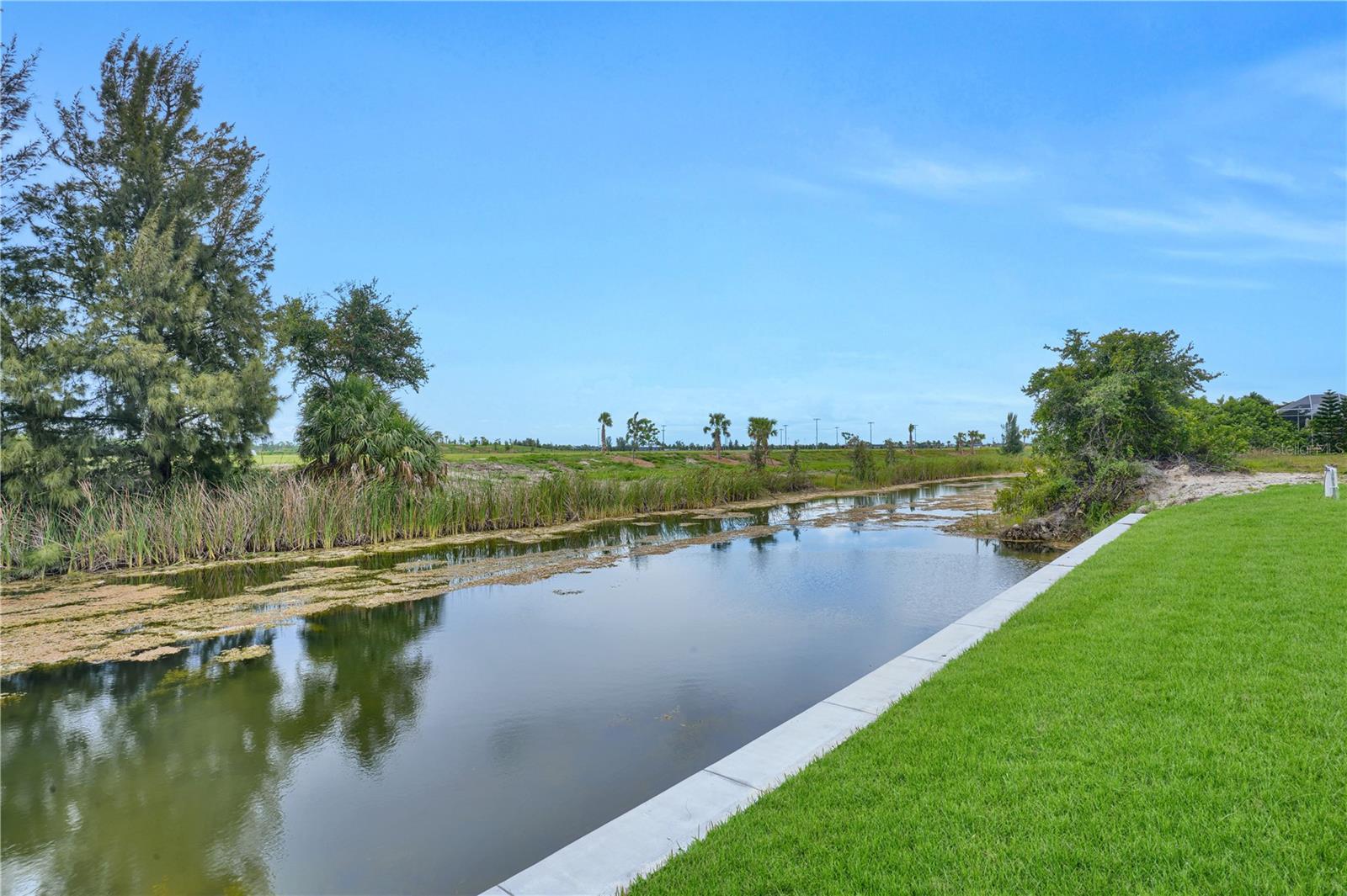 1239 NW 24TH TER