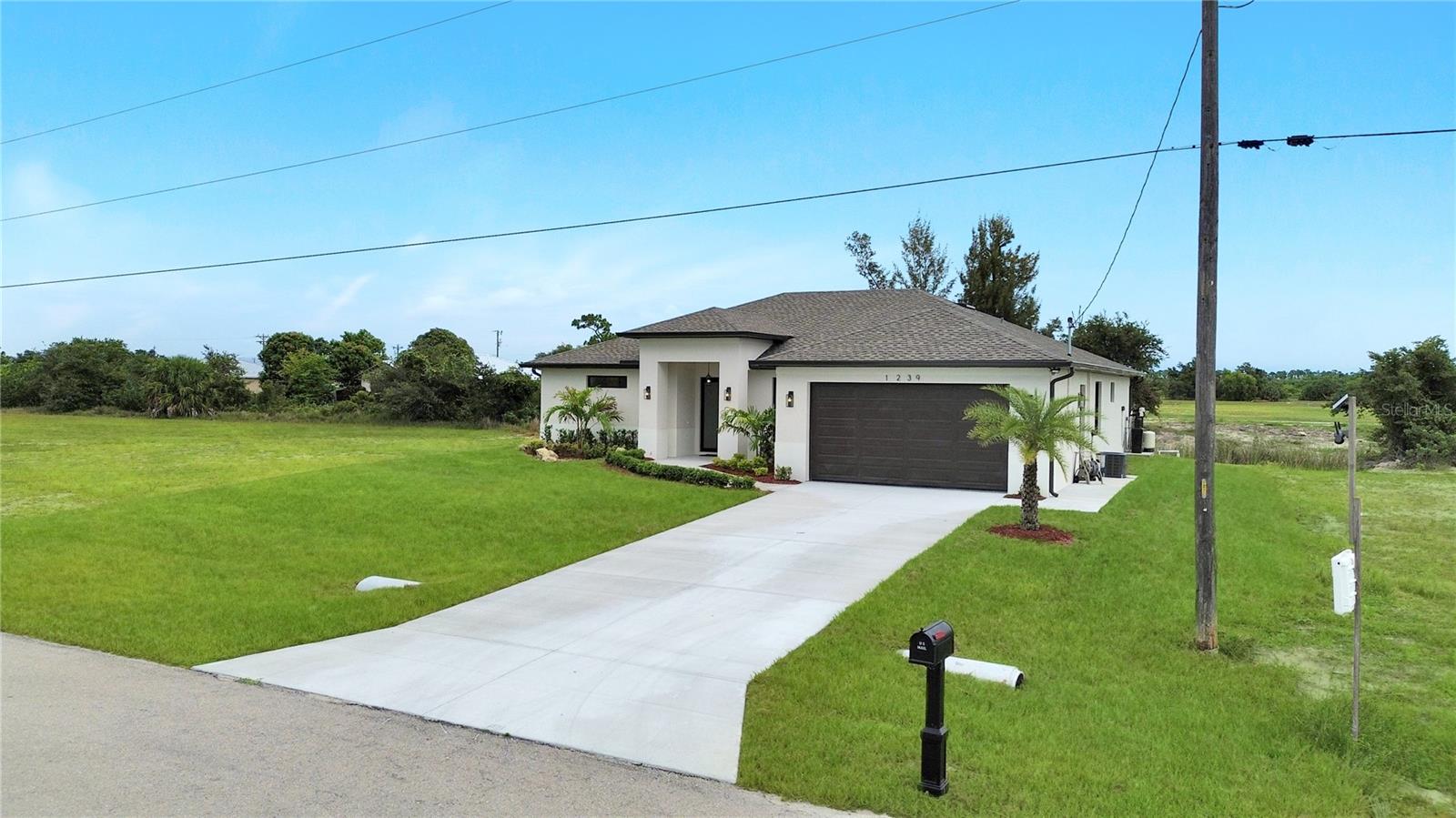 1239 NW 24TH TER