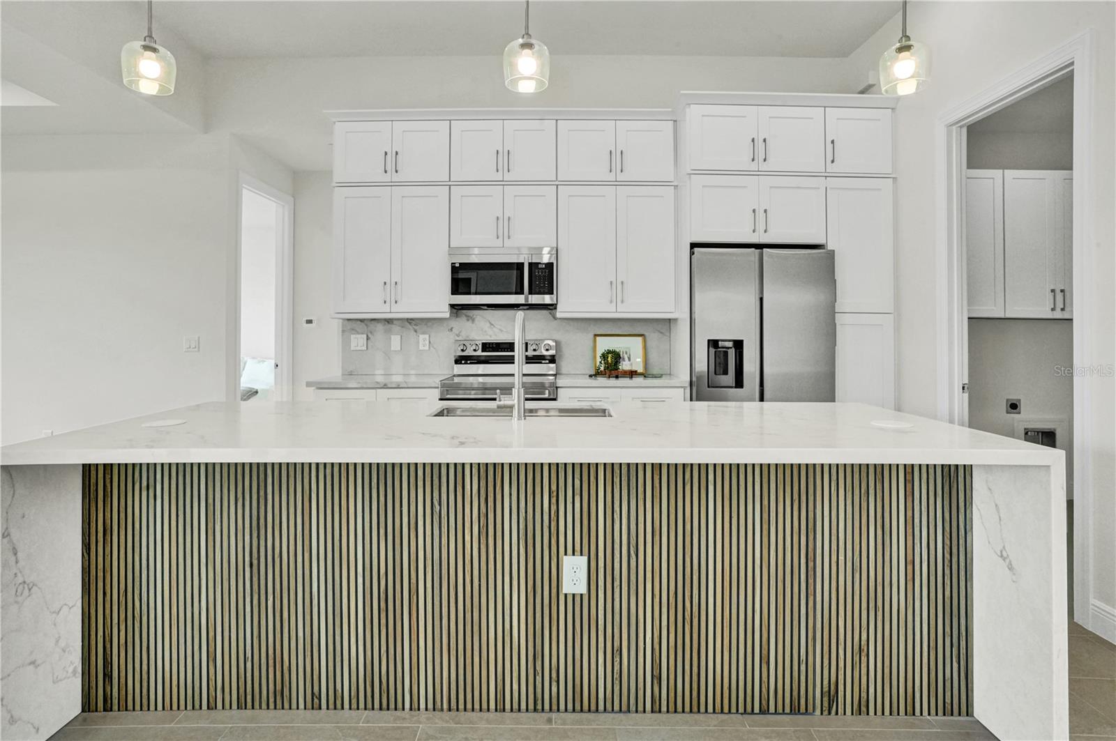 1239 NW 24TH TER