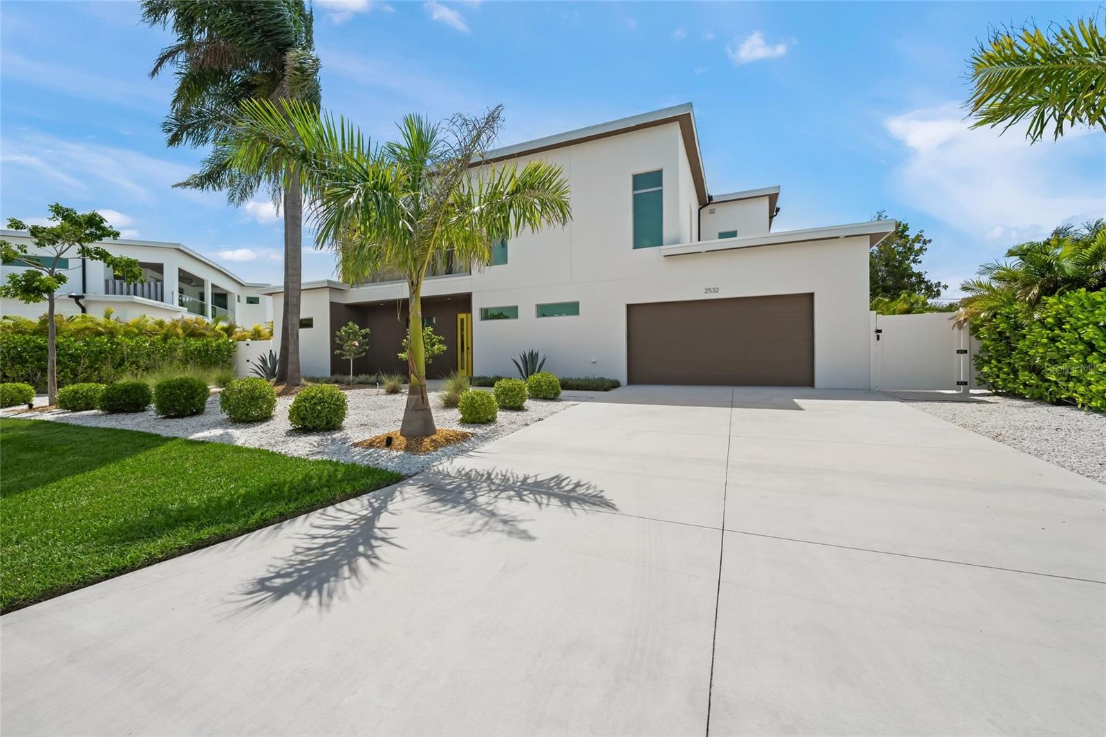 2532 FRUIT TREE DR