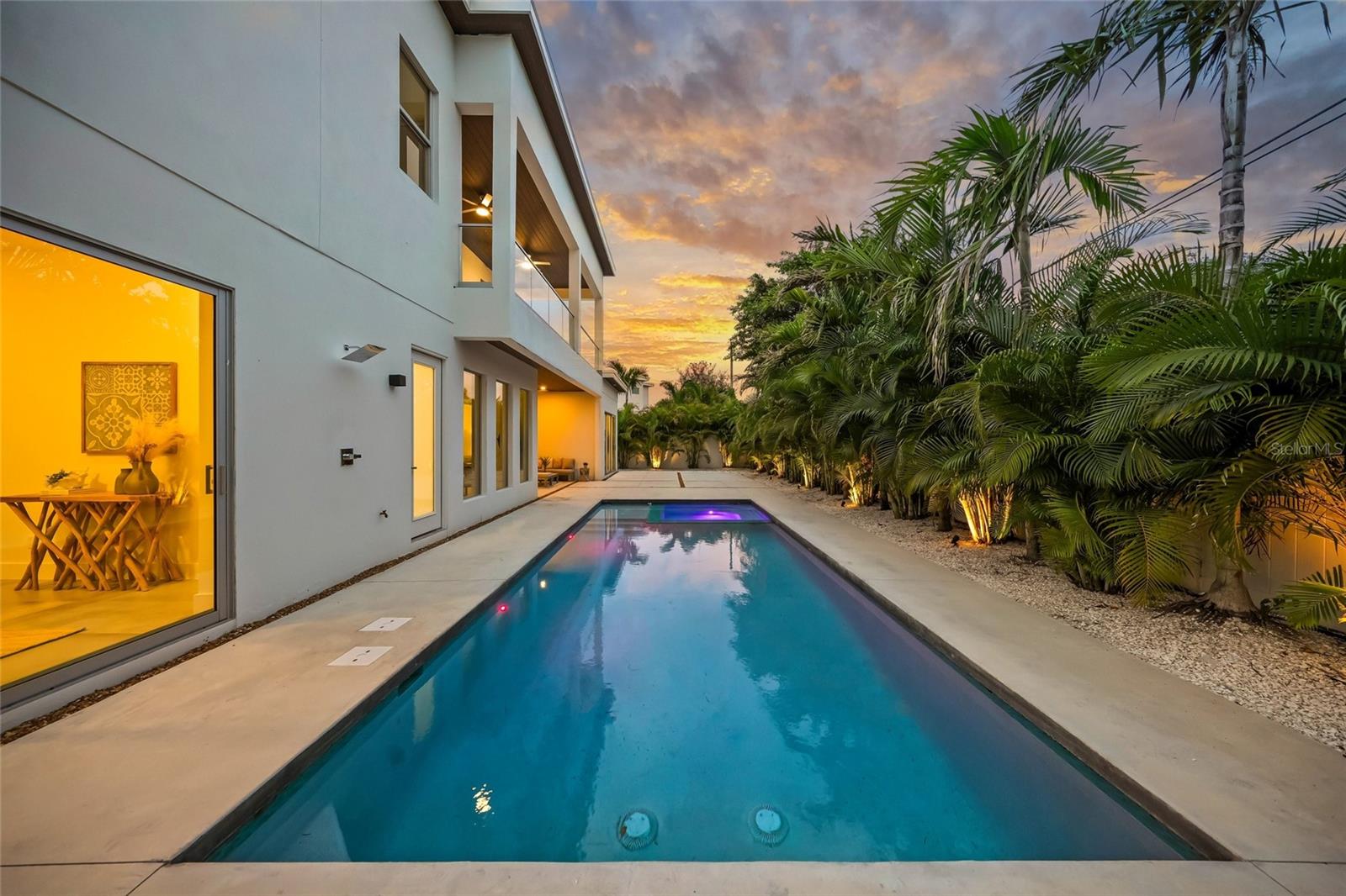 2532 FRUIT TREE DR