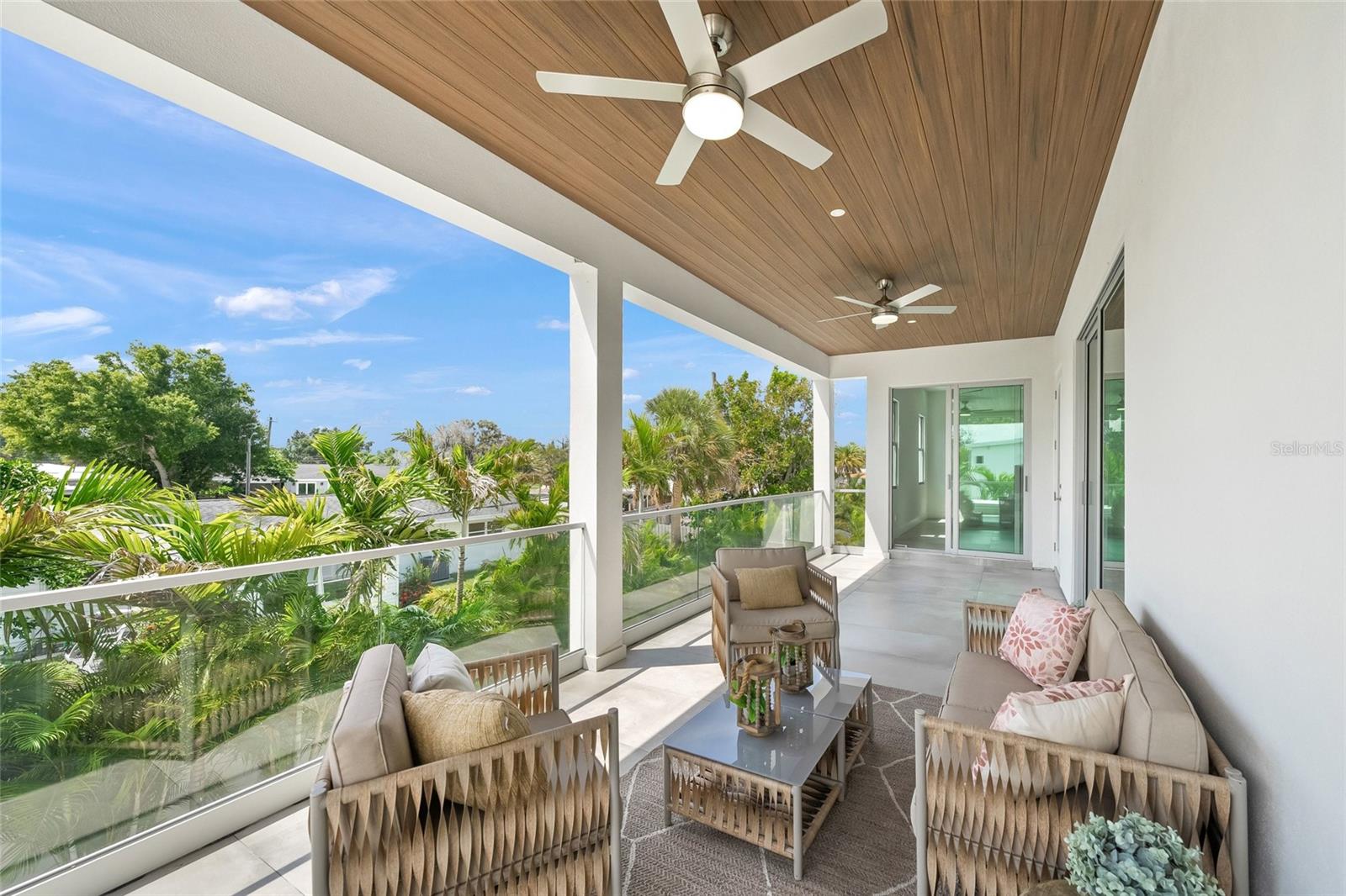 2532 FRUIT TREE DR
