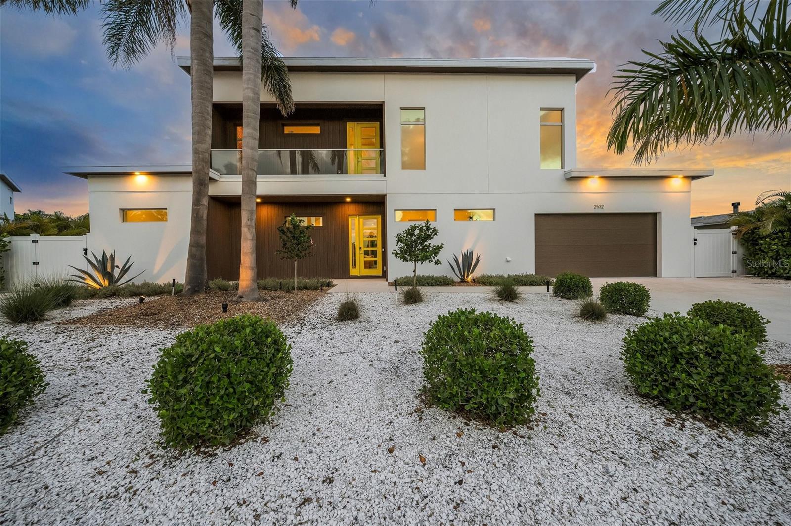2532 FRUIT TREE DR