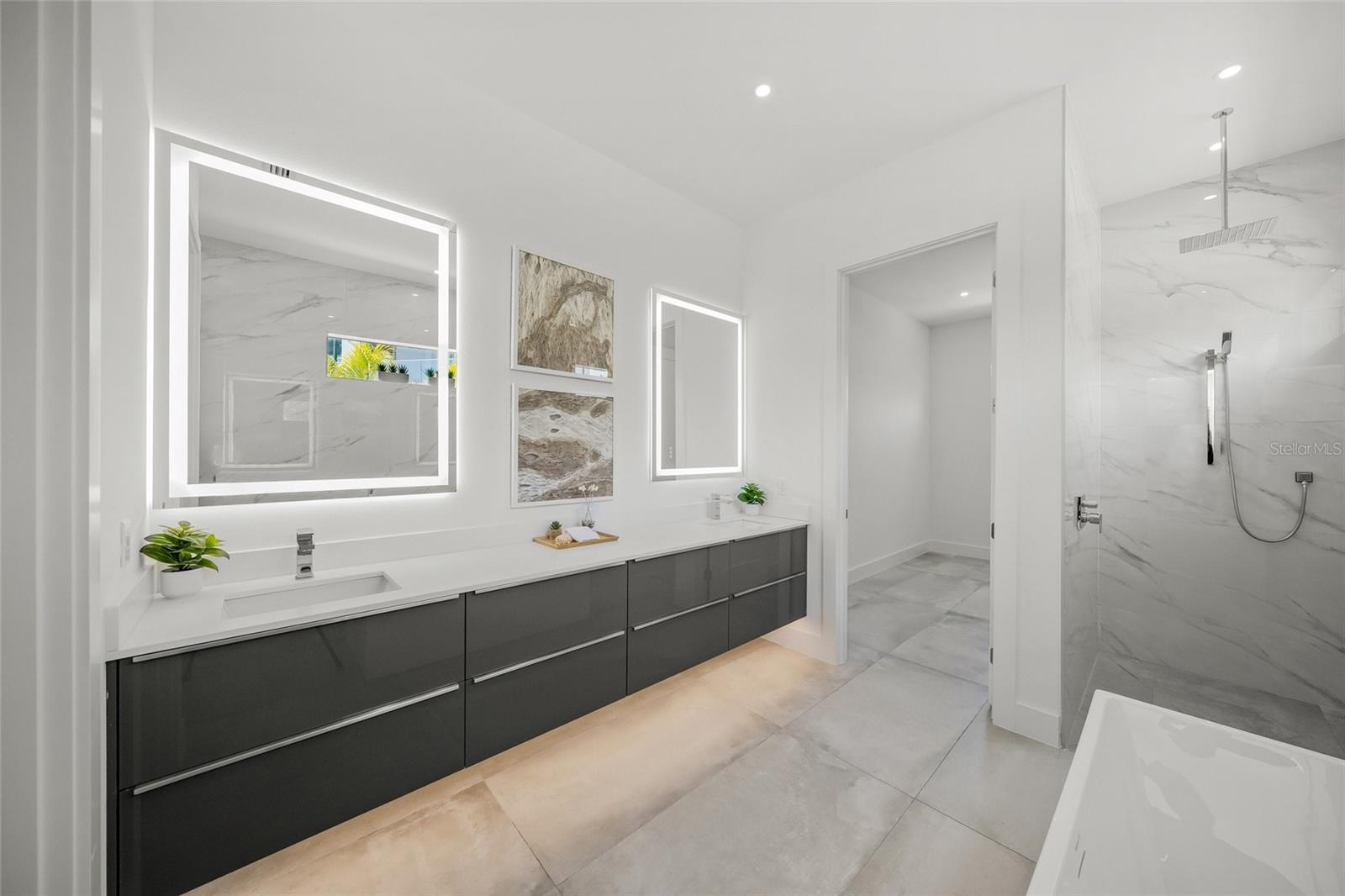 2532 FRUIT TREE DR
