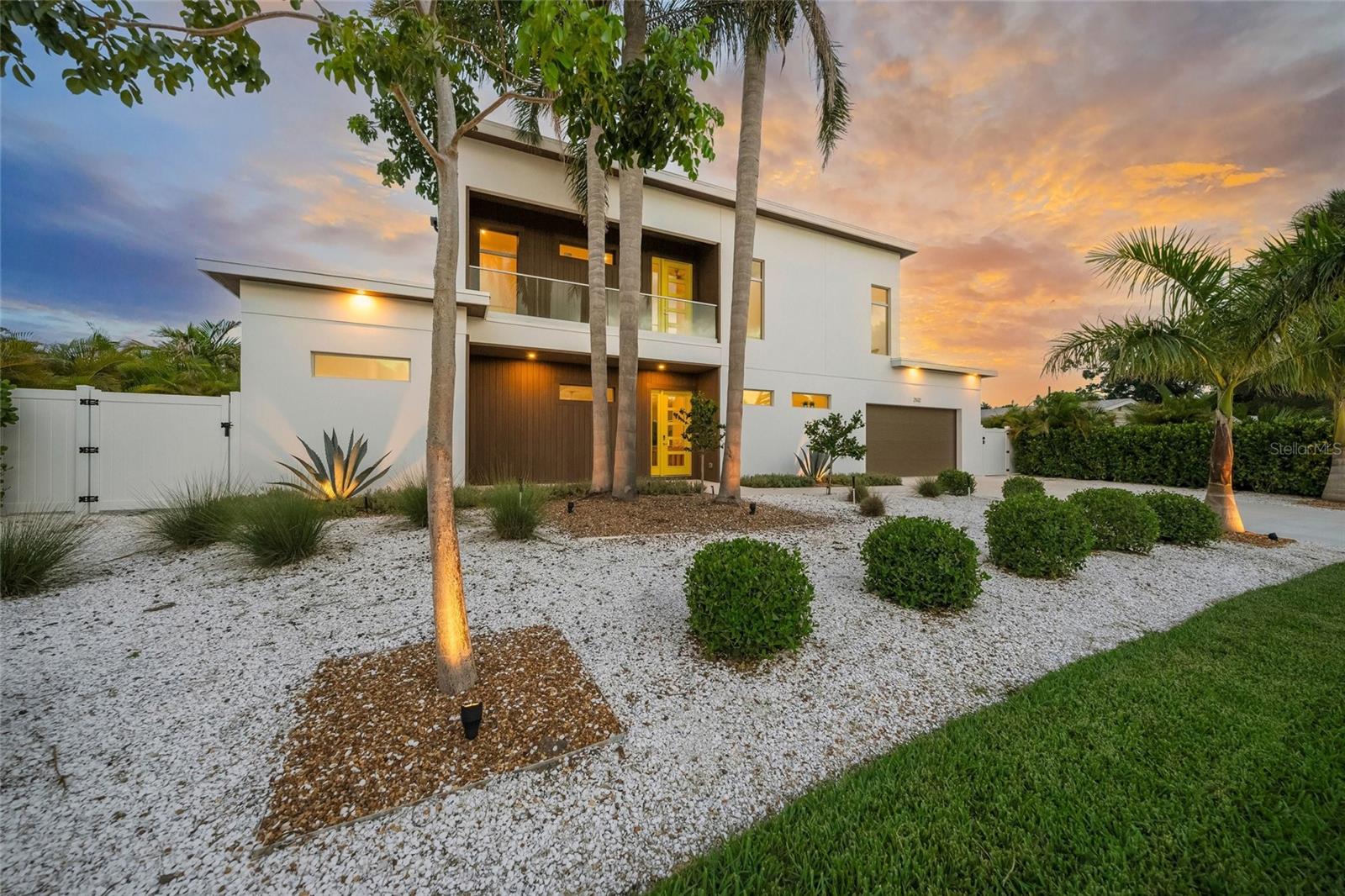 2532 FRUIT TREE DR
