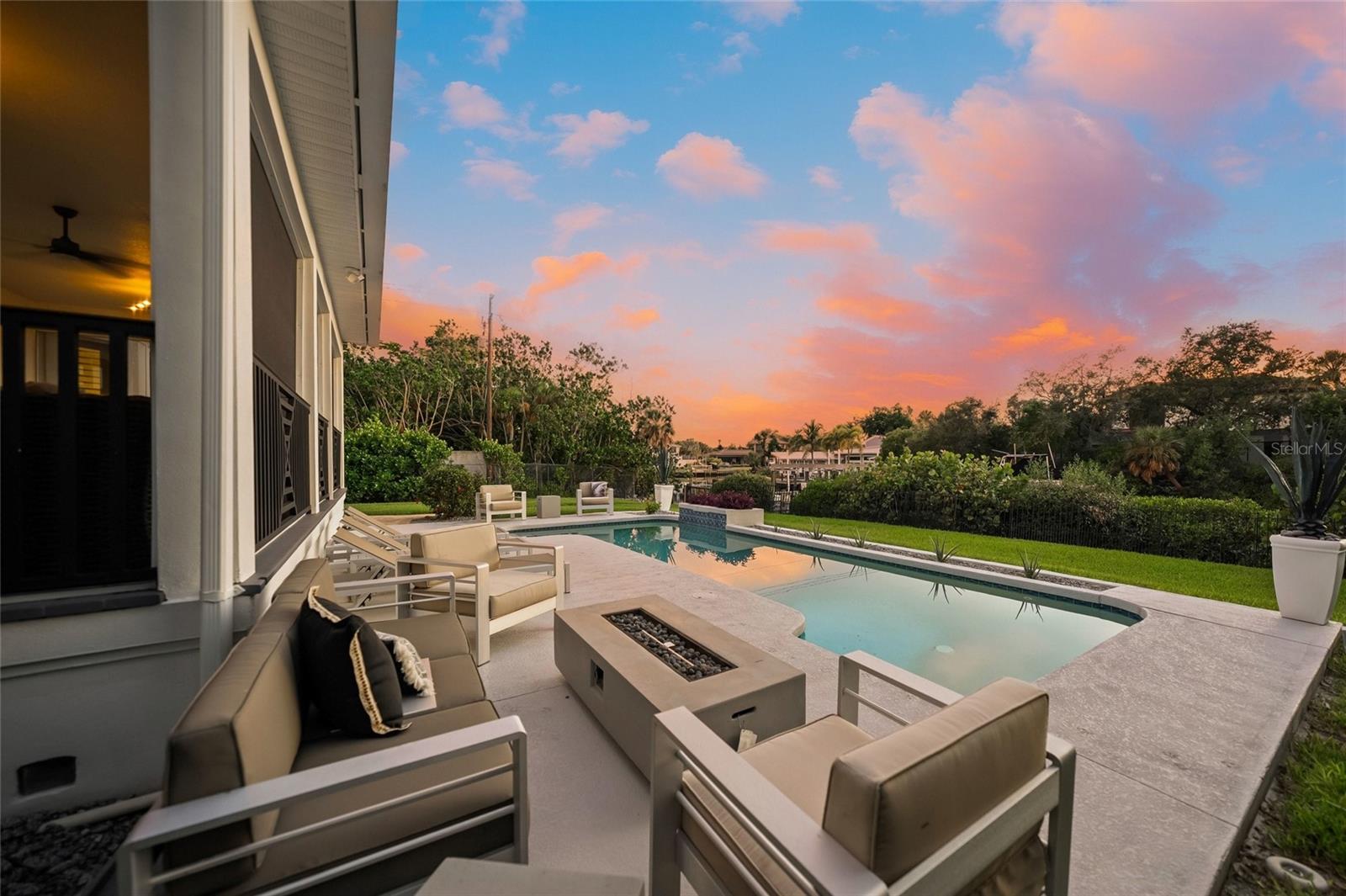 5178 OAKMONT PL