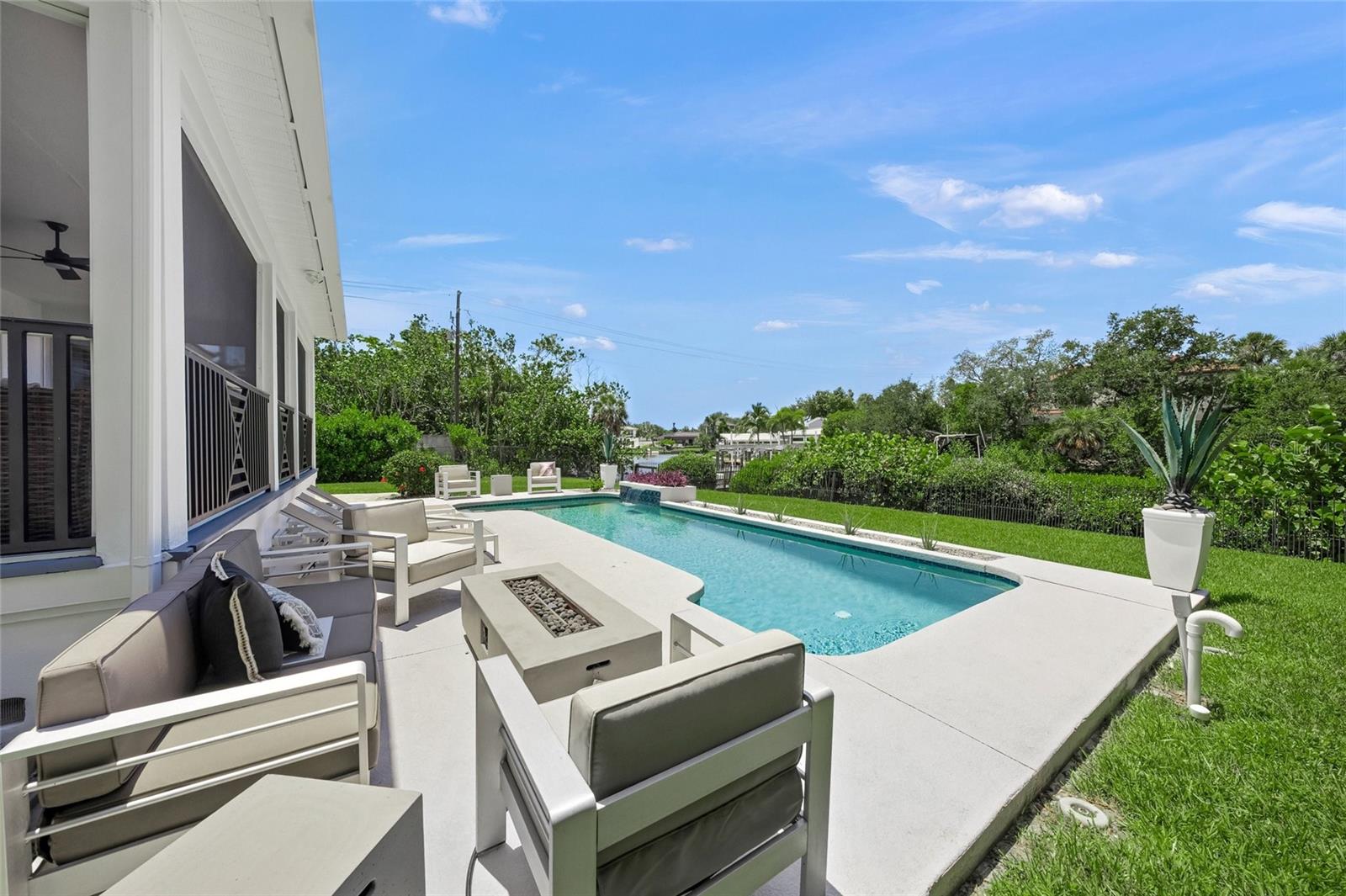 5178 OAKMONT PL