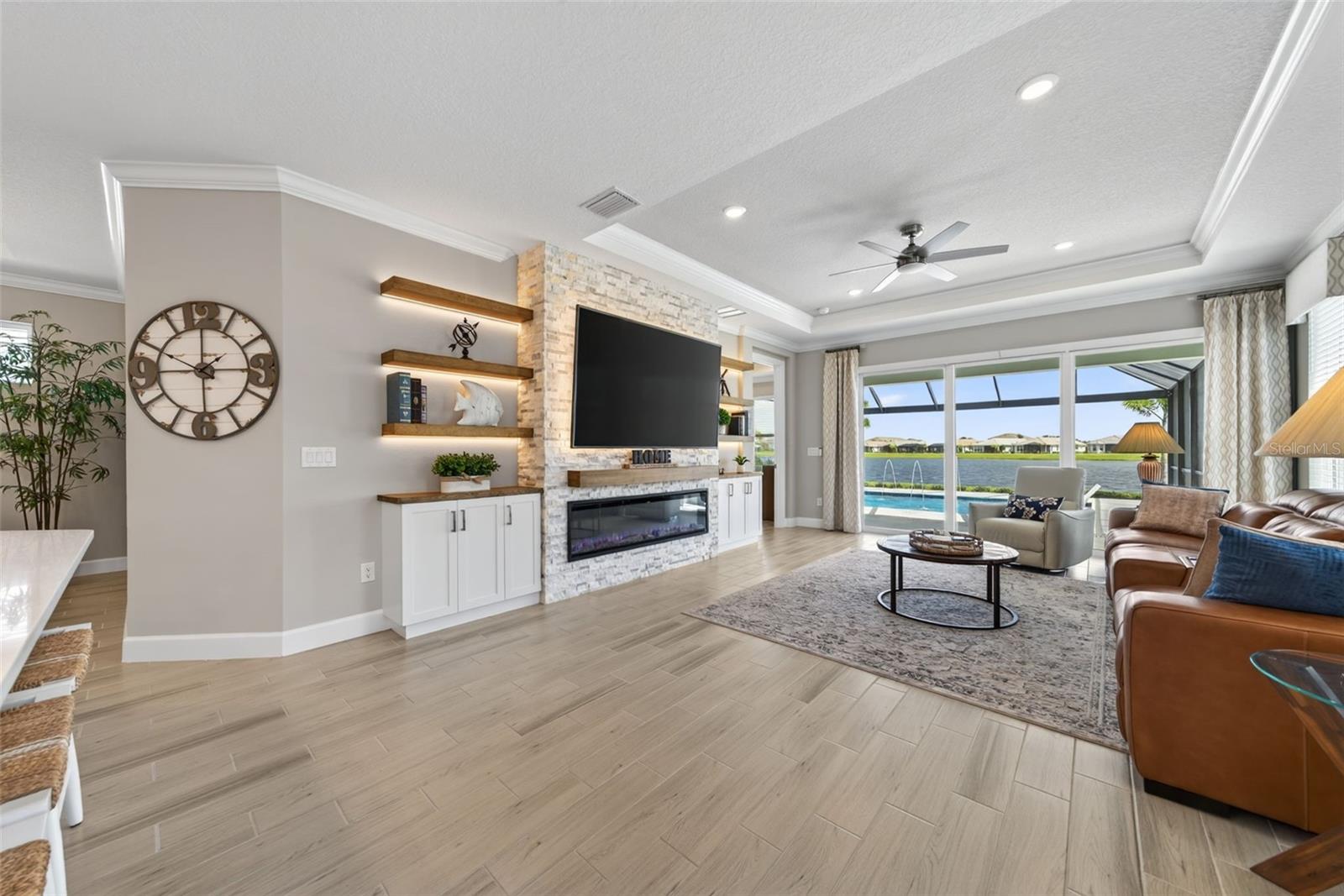 3359 ALBA CIR