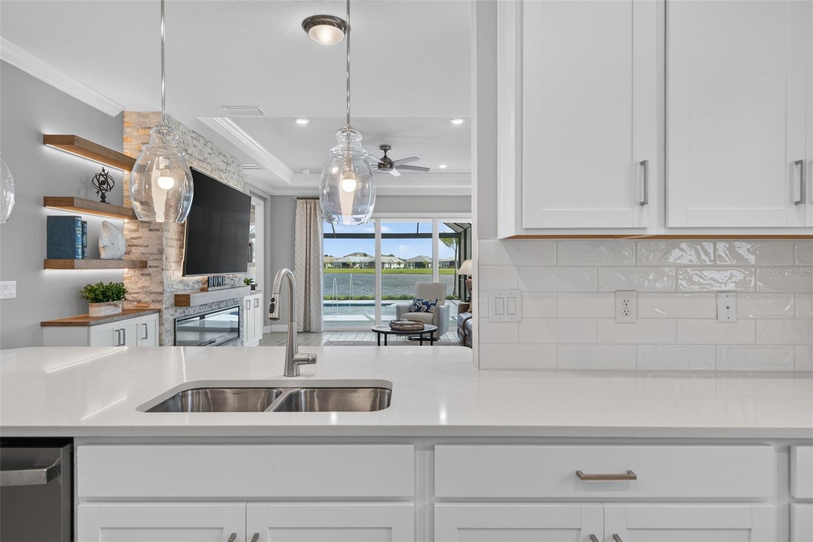 3359 ALBA CIR