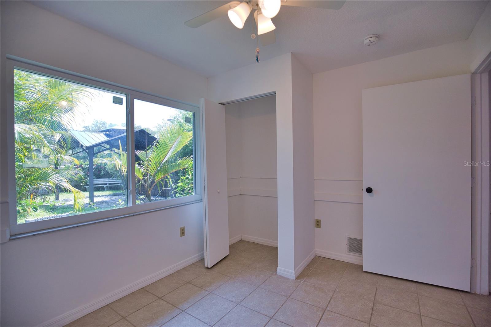 1612 CYPRESS POINT CT