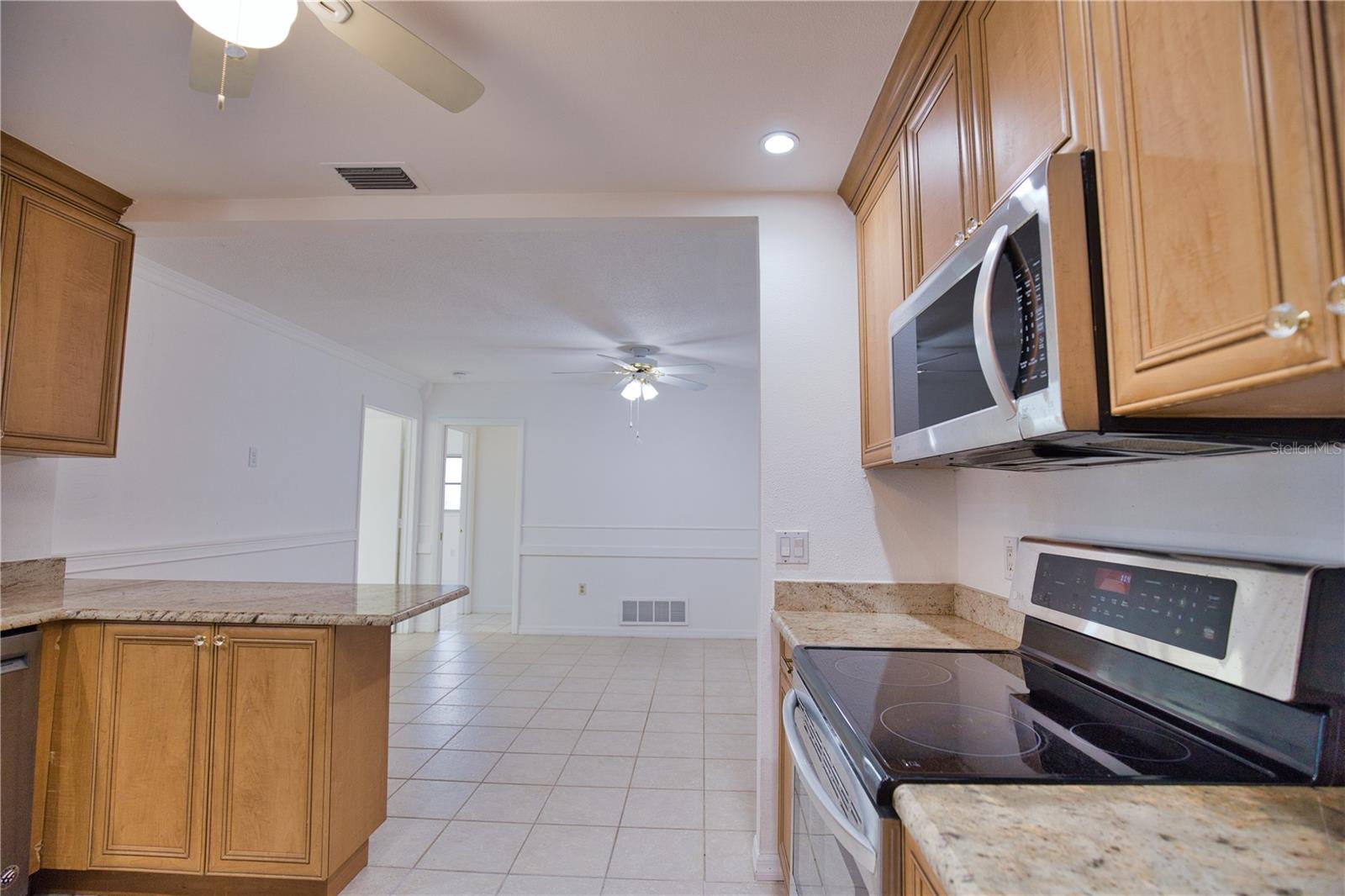 1612 CYPRESS POINT CT