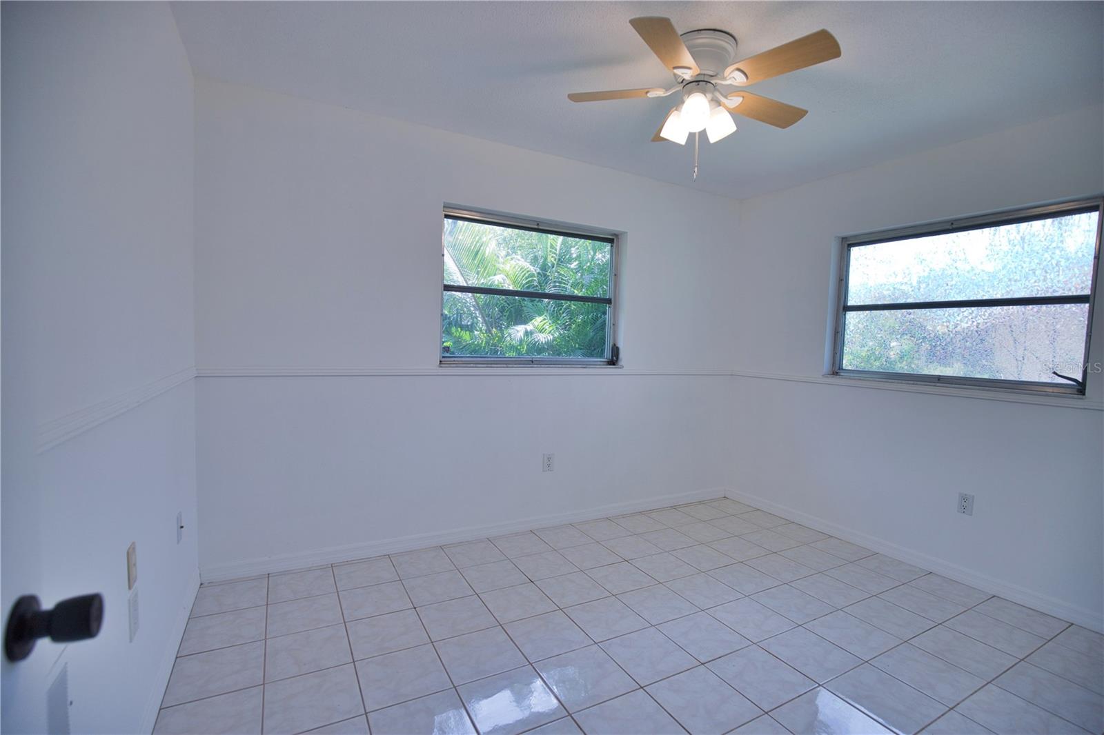 1612 CYPRESS POINT CT