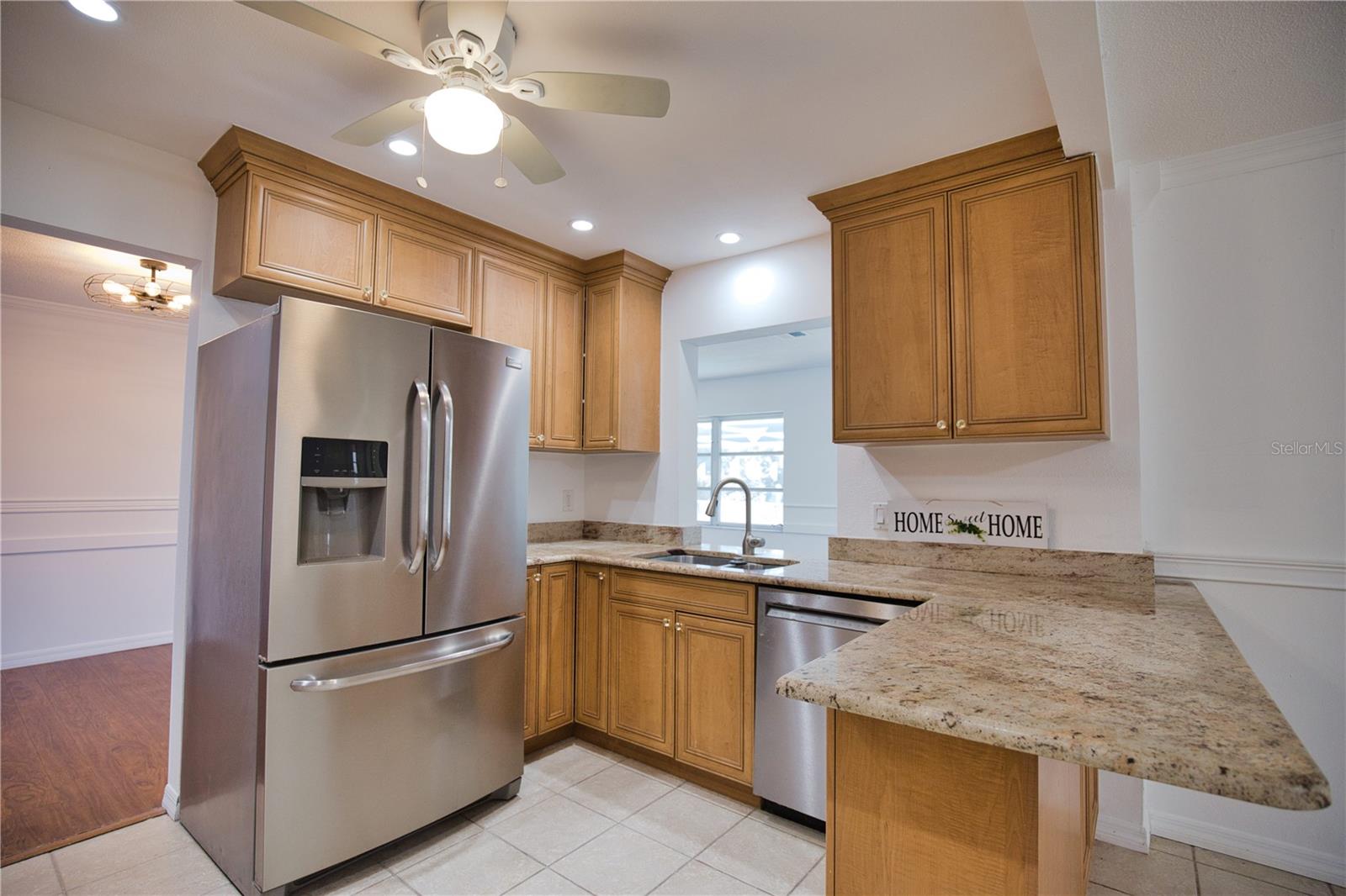 1612 CYPRESS POINT CT