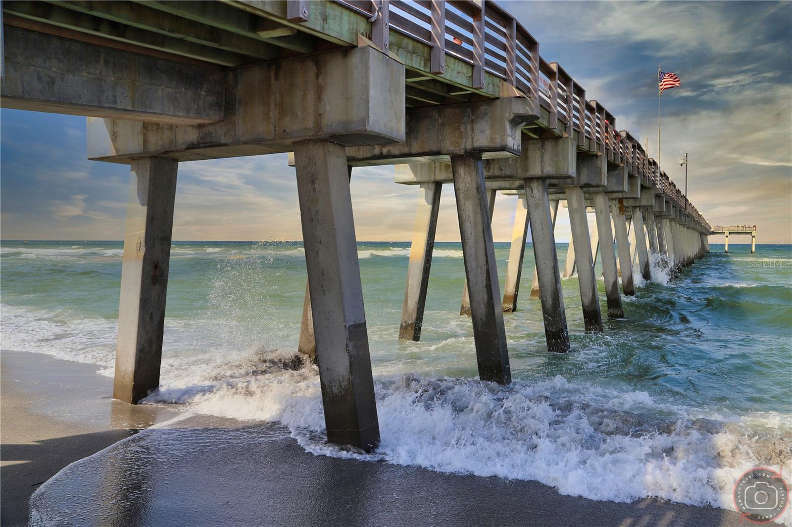 1612 CYPRESS POINT CT