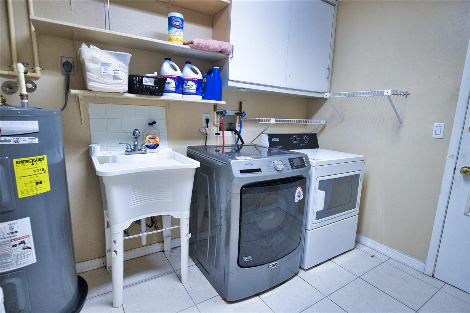 1612 CYPRESS POINT CT