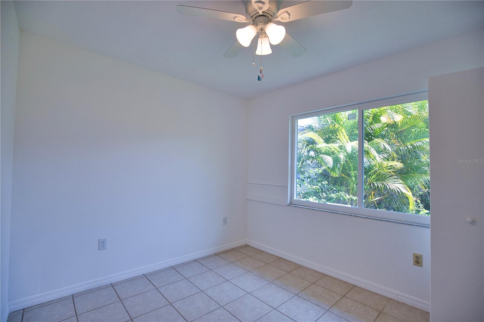 1612 CYPRESS POINT CT