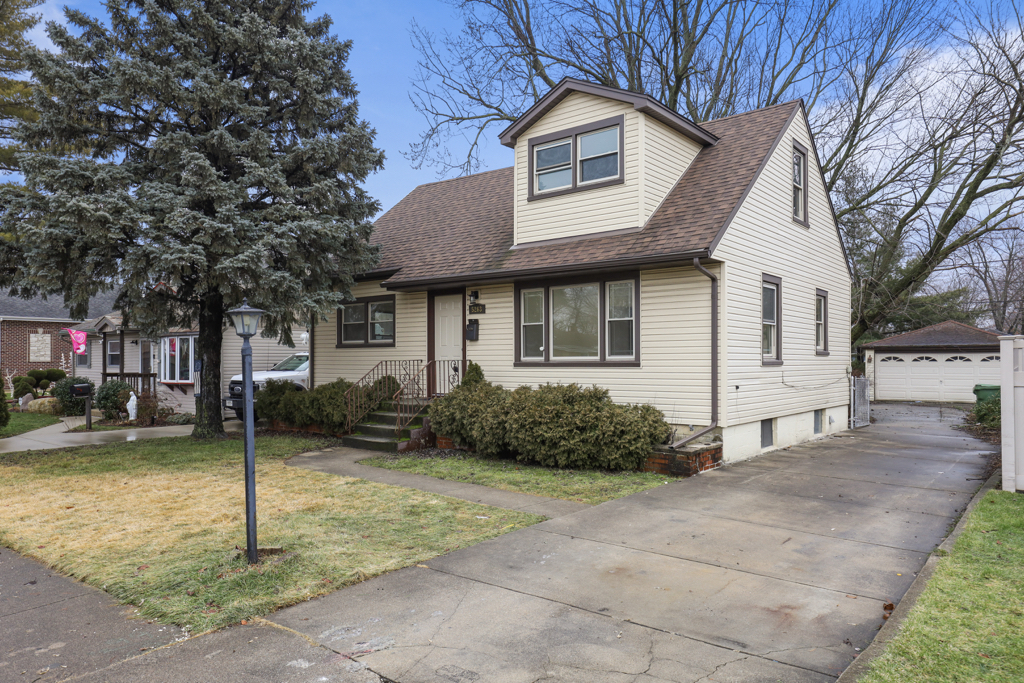 5263 89TH Street