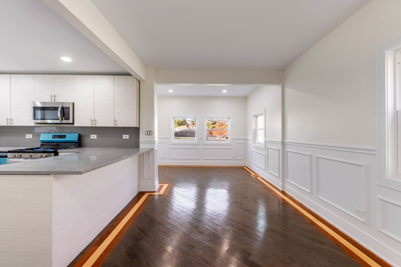 400 S 11th Avenue