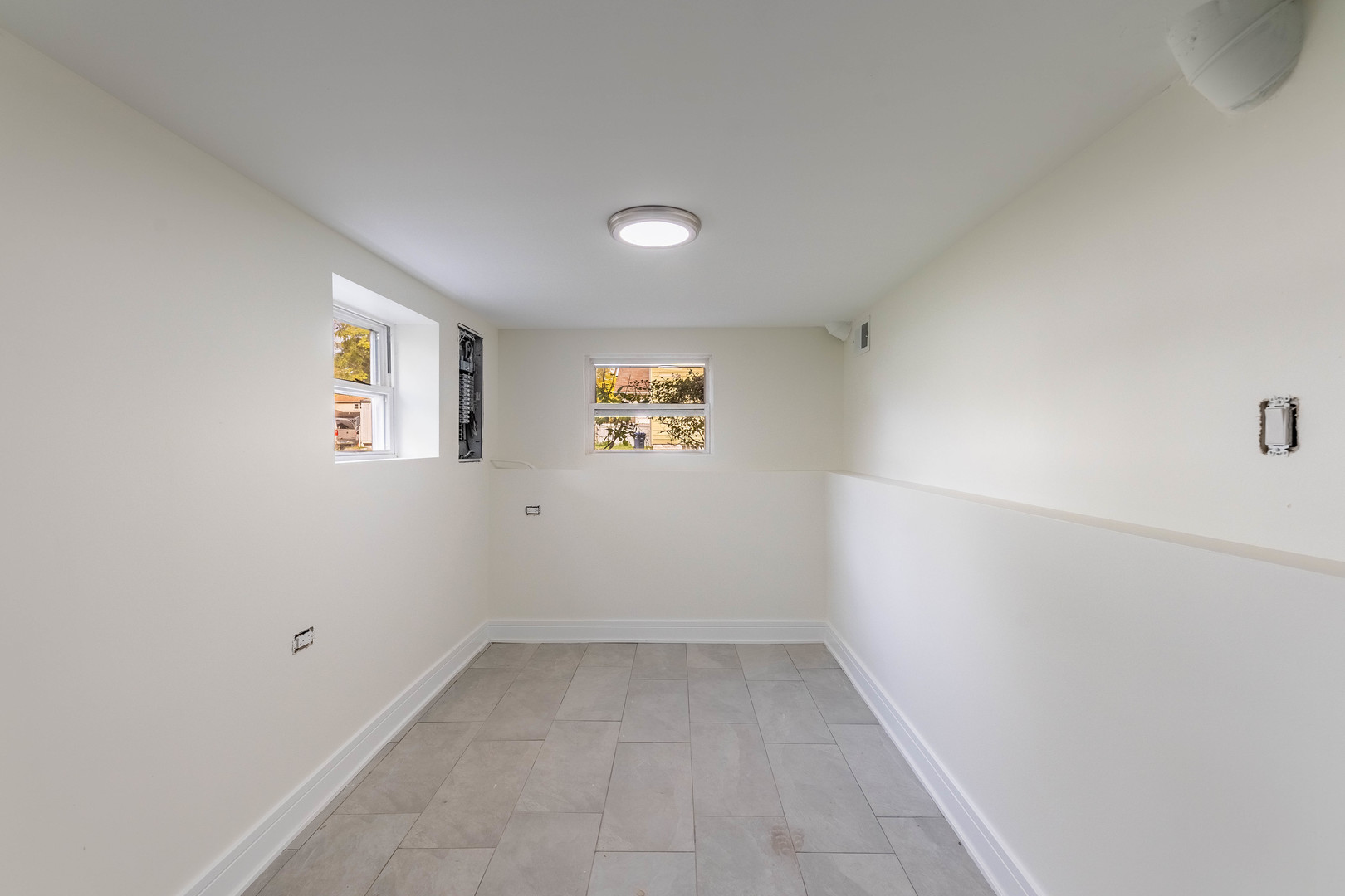 400 S 11th Avenue