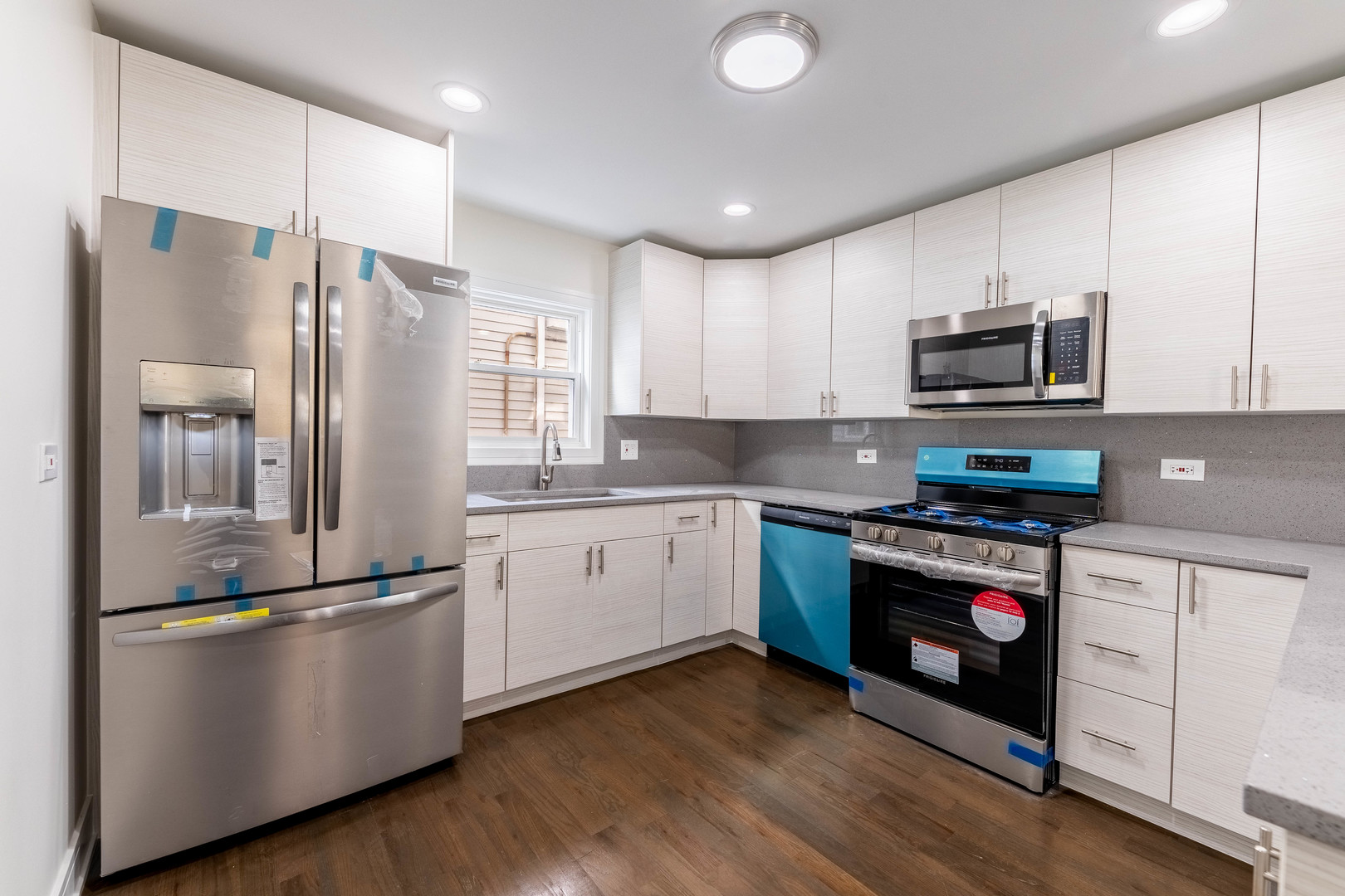 400 S 11th Avenue
