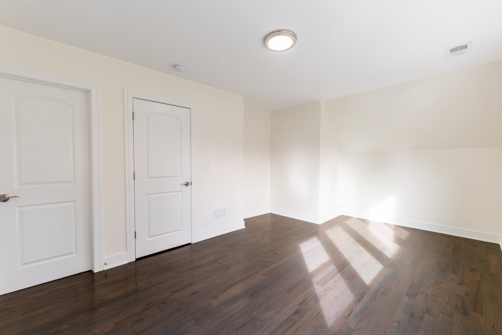 400 S 11th Avenue